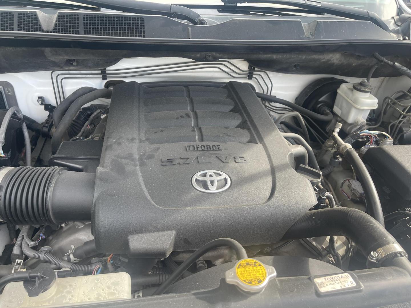 2013 Super White /Grey Toyota Tundra 4WD Truck Limited (5TFHW5F18DX) with an V8, 5.7L; FFV engine, AT transmission, located at 813 E Fairview Ave, Meridian , ID, 83642, (208) 336-8230, 43.618851, -116.384010 - New tires, NAV, Custom Wheels, Leather, Limited Package, Crew Maxx not a double cab, and Sunroof. Save yourself thousands of dollars because of the mileage. Very nice condition well cared for. - Photo#18