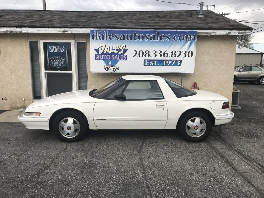 1988 White /Red Buick Reatta Coupe (1G4EC11C5JB) with an 3.8L V6 OHV 12V engine, 4-Speed Automatic Overdrive transmission, located at 813 E Fairview Ave, Meridian , ID, 83642, (208) 336-8230, 43.618851, -116.384010 - Photo #0