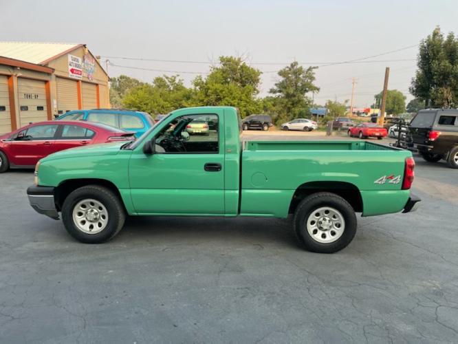 Dale's Auto Sales Used Cars Boise Idaho 2005 Chevrolet Silverado 1500 Regular Cab Short Bed 4WD
