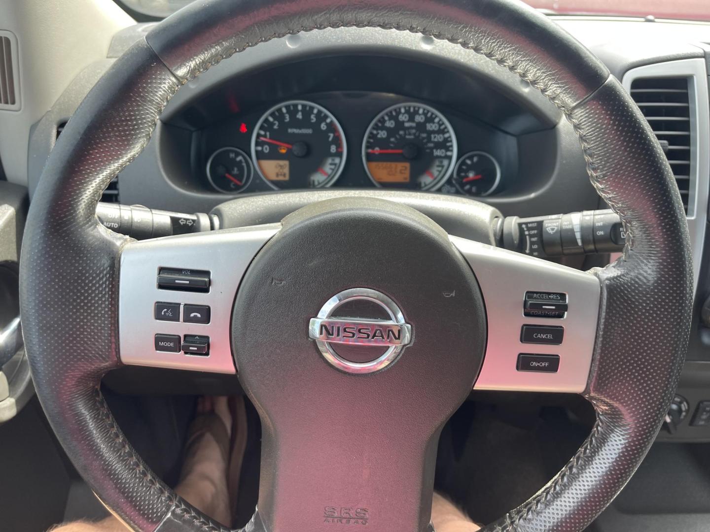 2015 Black /Grey Nissan Xterra PRO-4X (5N1AN0NW9FN) with an 4.0L V6 DOHC 24V engine, 5-Speed Automatic transmission, located at 813 E Fairview Ave, Meridian , ID, 83642, (208) 336-8230, 43.618851, -116.384010 - Photo#14