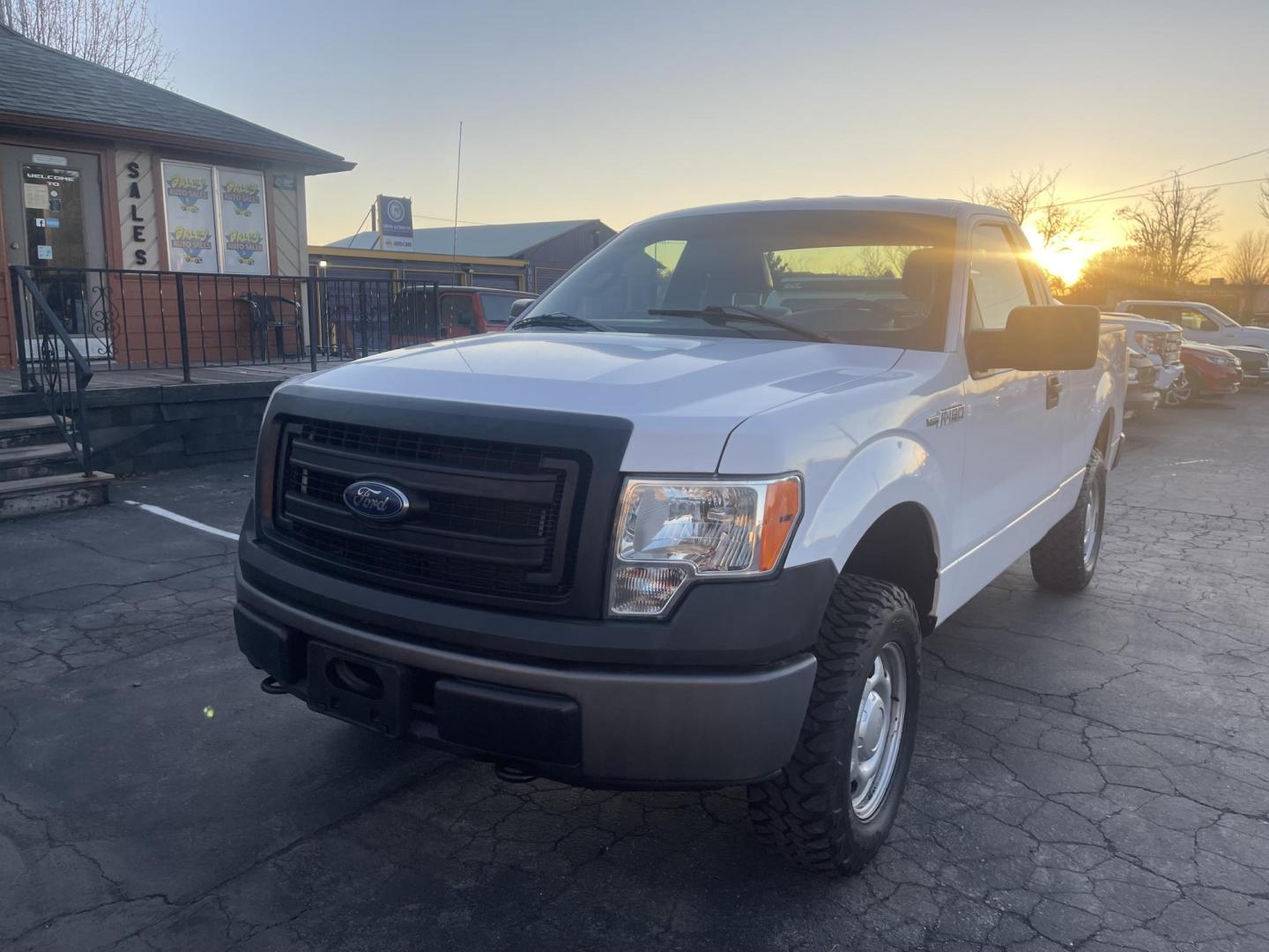 2014 Ford F-150 XL (1FTMF1EM3EK) with an 3.7L V6 DOHC 24V engine, 6-Speed Automatic transmission, located at 813 E Fairview Ave, Meridian , ID, 83642, (208) 336-8230, 43.618851, -116.384010 - Photo#1
