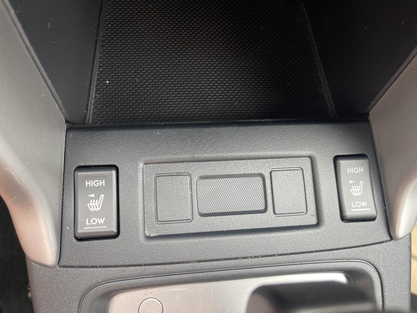 2016 White /Grey Subaru Forester 2.5i Premium (JF2SJADC1GH) with an 2.5L H4 SOHC 16V engine, CVT transmission, located at 813 E Fairview Ave, Meridian , ID, 83642, (208) 336-8230, 43.618851, -116.384010 - Photo#14