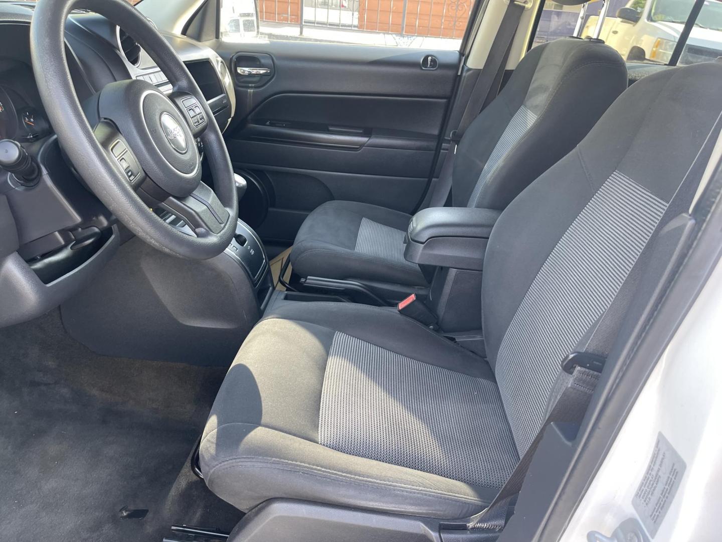 2016 White /Grey Jeep Patriot Sport 4WD (1C4NJRBB5GD) with an 2.4L L4 DOHC 16V engine, AT transmission, located at 813 E Fairview Ave, Meridian , ID, 83642, (208) 336-8230, 43.618851, -116.384010 - Photo#8