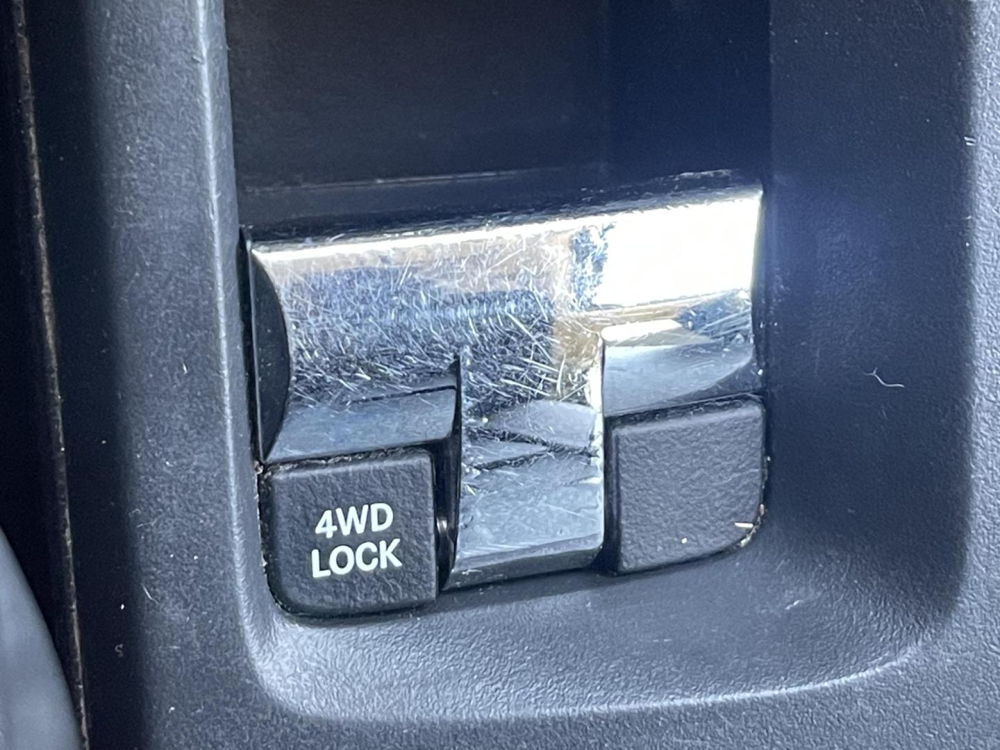 2016 White /Grey Jeep Patriot Sport 4WD (1C4NJRBB5GD) with an 2.4L L4 DOHC 16V engine, AT transmission, located at 813 E Fairview Ave, Meridian , ID, 83642, (208) 336-8230, 43.618851, -116.384010 - Photo#15
