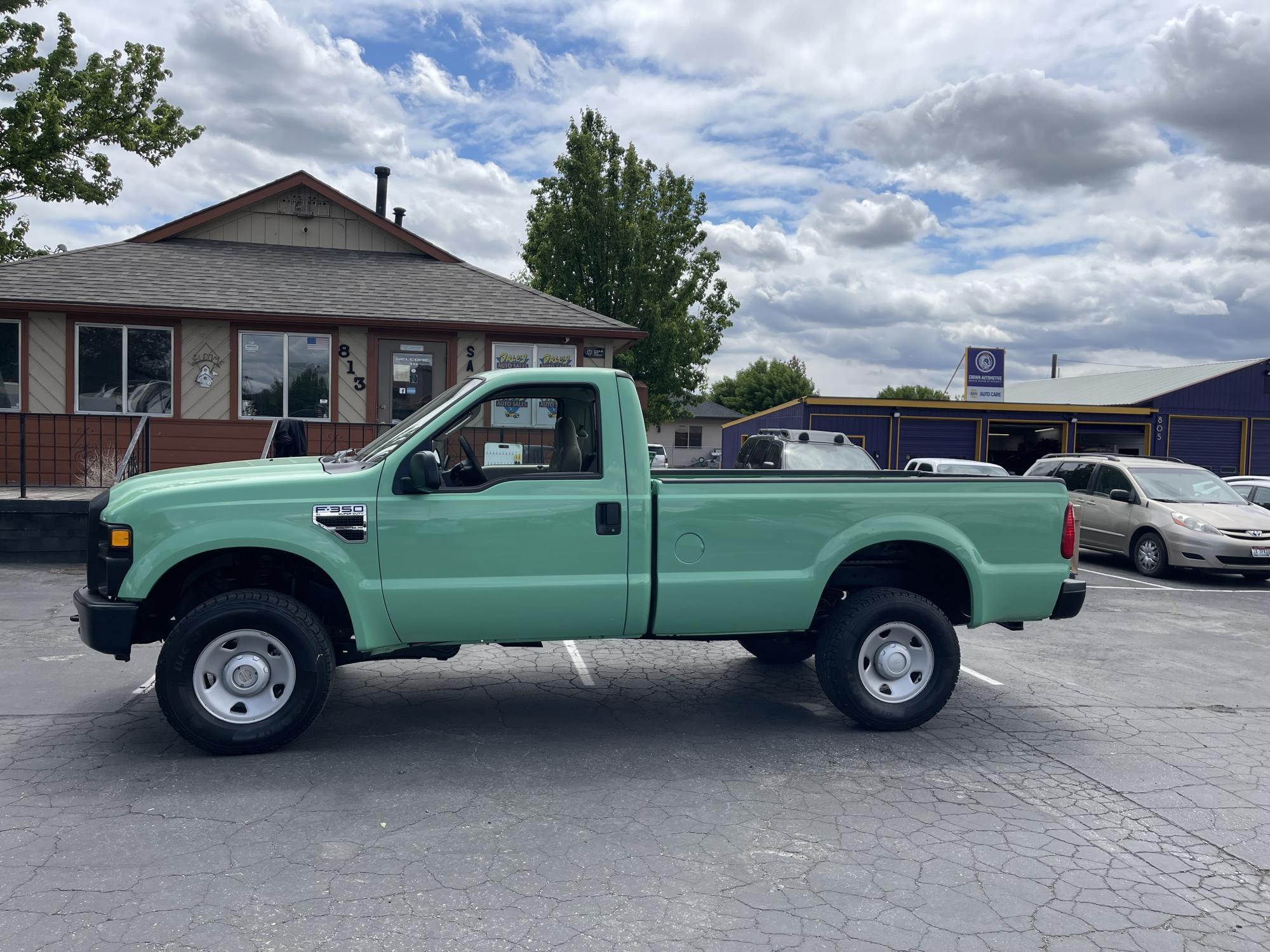 photo of 2008 Ford F-350 SD XL 4WD