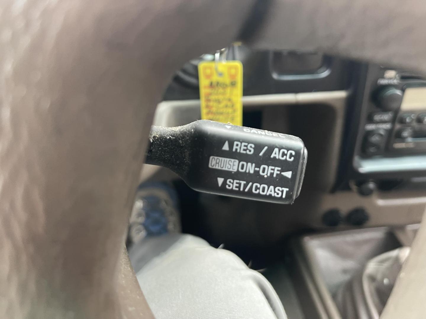 2001 Toyota Tacoma Xtracab 2WD (5TEVL52N21Z) with an 2.4L L4 SOHC 16V engine, 5 spd Manual transmission, located at 813 E Fairview Ave, Meridian , ID, 83642, (208) 336-8230, 43.618851, -116.384010 - Photo#11