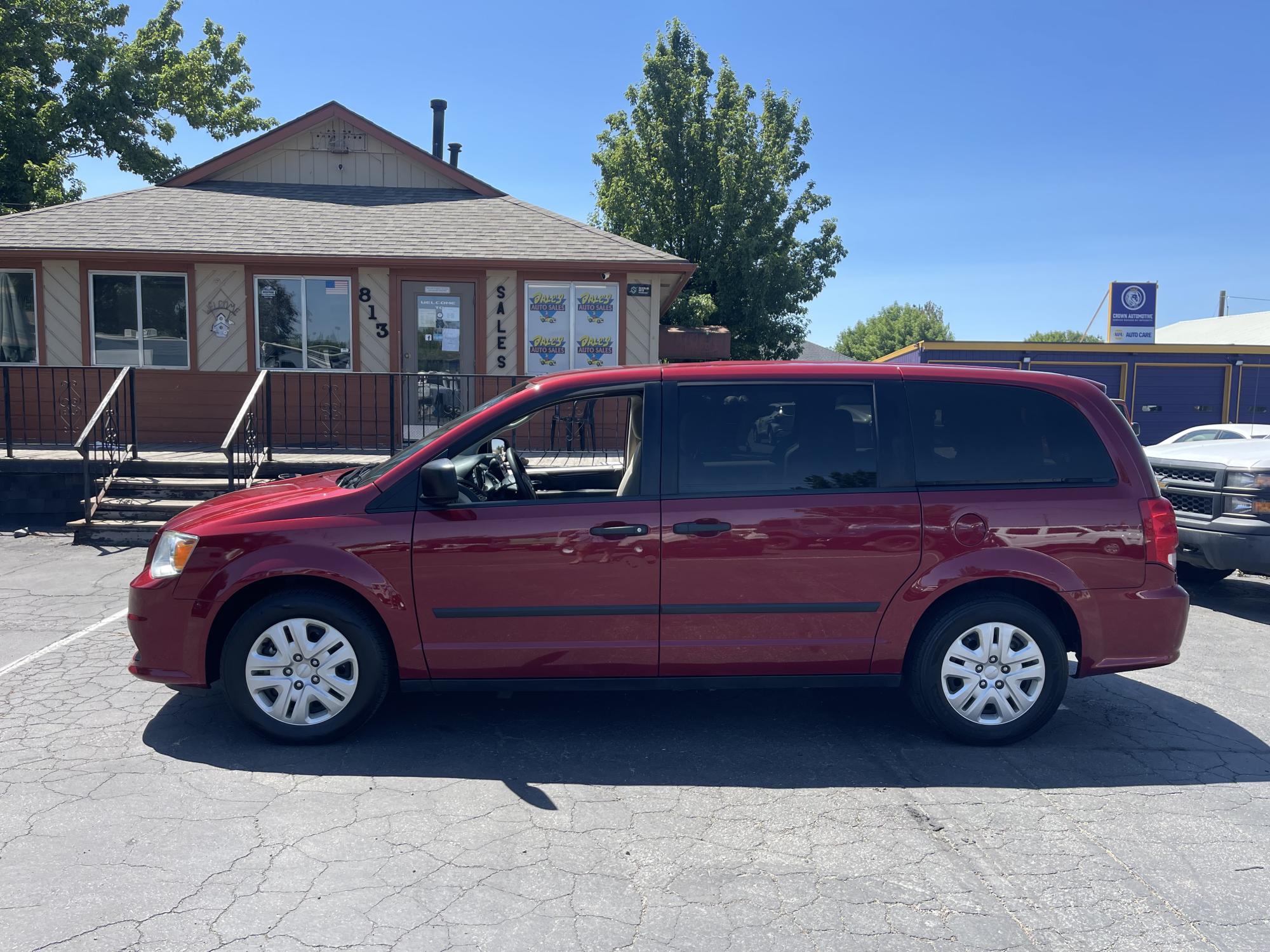 photo of 2014 Dodge Grand Caravan SE