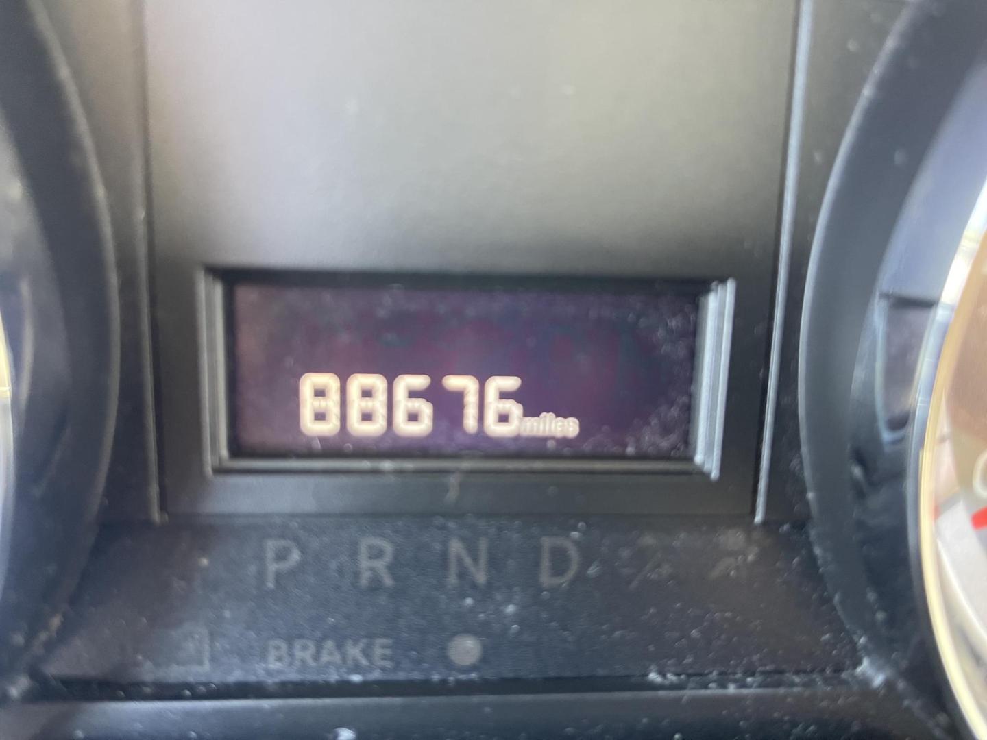 2014 Maroon /Grey with black carpet Dodge Grand Caravan SE (2C4RDGBG7ER) with an 3.6L V6 DOHC 24V engine, 6-Speed Automatic transmission, located at 813 E Fairview Ave, Meridian , ID, 83642, (208) 336-8230, 43.618851, -116.384010 - Photo#7
