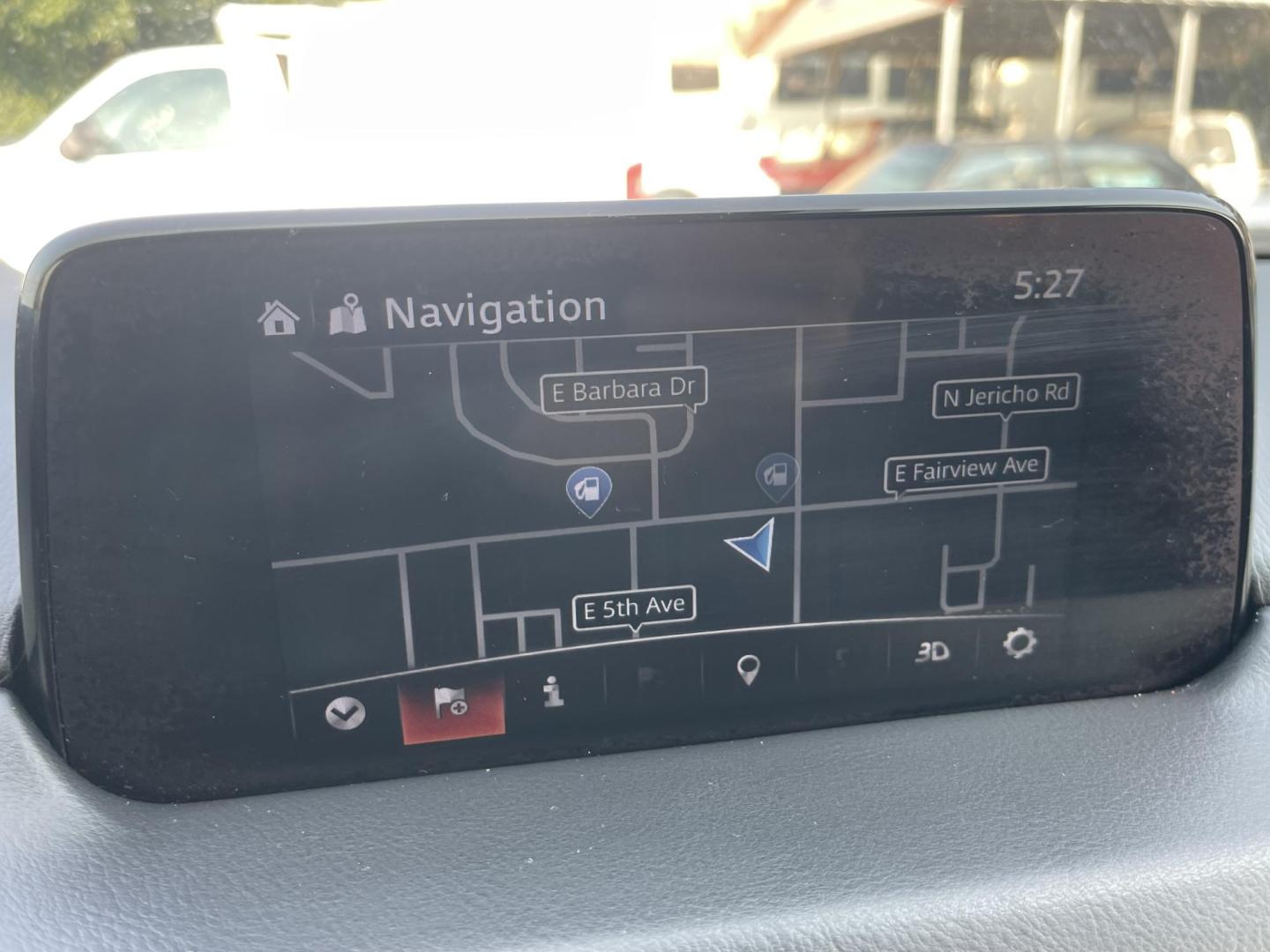 2019 White /Black Mazda CX-5 Grand Touring AWD (JM3KFBDM2K0) with an 2.5L L4 DOHC 16V engine, 6A transmission, located at 813 E Fairview Ave, Meridian , ID, 83642, (208) 336-8230, 43.618851, -116.384010 - Photo#14
