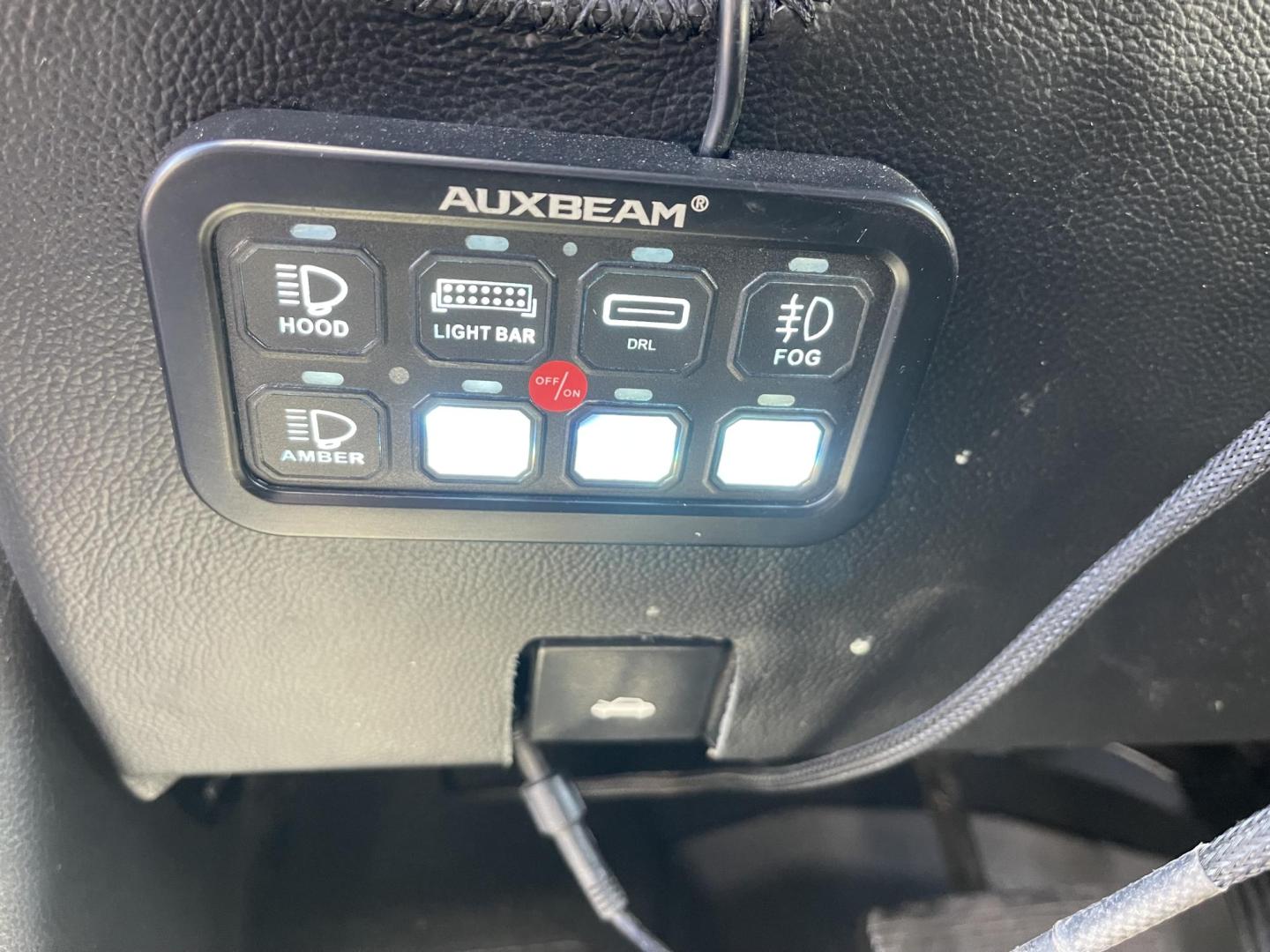 2019 Grey /Black Ford Ranger XLT, FX4 (1FTER1FH7KL) with an 2.3L L4 DOHC 16V engine, 10A transmission, located at 813 E Fairview Ave, Meridian , ID, 83642, (208) 336-8230, 43.618851, -116.384010 - A very nice high optioned Ford Ranger. Runs and drives very well. This Ranger has the FX4 package, flat tow option, added LED lights, aftermarket suspension, aftermarket wheels, excellent tires and a soft top canopy. Come take a look and get yourself a very nice Ranger for not a big price. - Photo#9