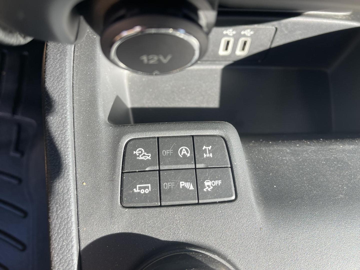 2019 Grey /Black Ford Ranger XLT, FX4 (1FTER1FH7KL) with an 2.3L L4 DOHC 16V engine, 10A transmission, located at 813 E Fairview Ave, Meridian , ID, 83642, (208) 336-8230, 43.618851, -116.384010 - A very nice high optioned Ford Ranger. Runs and drives very well. This Ranger has the FX4 package, flat tow option, added LED lights, aftermarket suspension, aftermarket wheels, excellent tires and a soft top canopy. Come take a look and get yourself a very nice Ranger for not a big price. - Photo#16