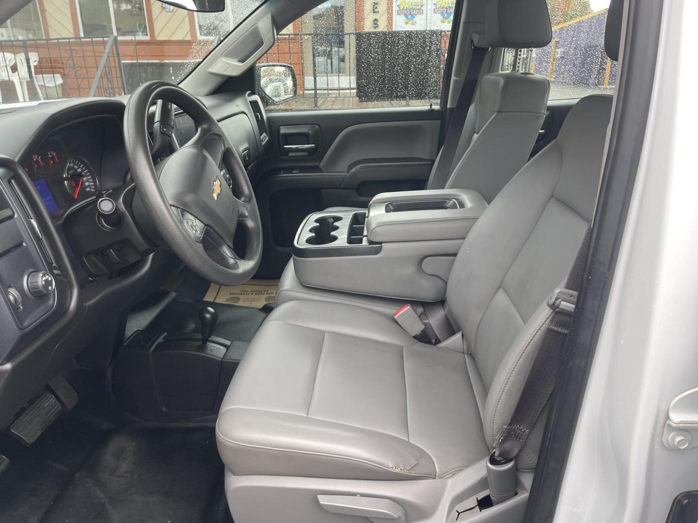 2017 White / Grey Chevrolet Silverado 1500 Work Truck Double Cab 4WD (1GCVKNEH5HZ) with an 4.3L V6 OHV 12V engine, 6A transmission, located at 813 E Fairview Ave, Meridian , ID, 83642, (208) 336-8230, 43.618851, -116.384010 - 2017 Chevrolet Double Cab 4x4 work truck with super low miles. Only 53k miles, excellent condition, this pickup has power windows and locks, A/C, Tilt, cruise, excellent tires. If you need a very nice truck for cheap come take a test drive and see for yourself. - Photo#6