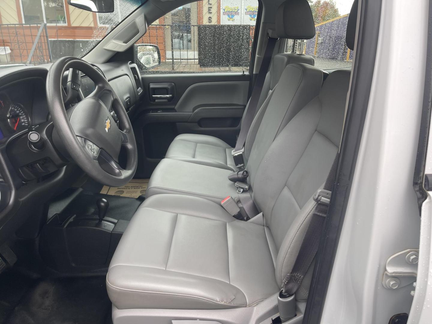 2017 White / Grey Chevrolet Silverado 1500 Work Truck Double Cab 4WD (1GCVKNEH5HZ) with an 4.3L V6 OHV 12V engine, 6A transmission, located at 813 E Fairview Ave, Meridian , ID, 83642, (208) 336-8230, 43.618851, -116.384010 - 2017 Chevrolet Double Cab 4x4 work truck with super low miles. Only 53k miles, excellent condition, this pickup has power windows and locks, A/C, Tilt, cruise, excellent tires. If you need a very nice truck for cheap come take a test drive and see for yourself. - Photo#7