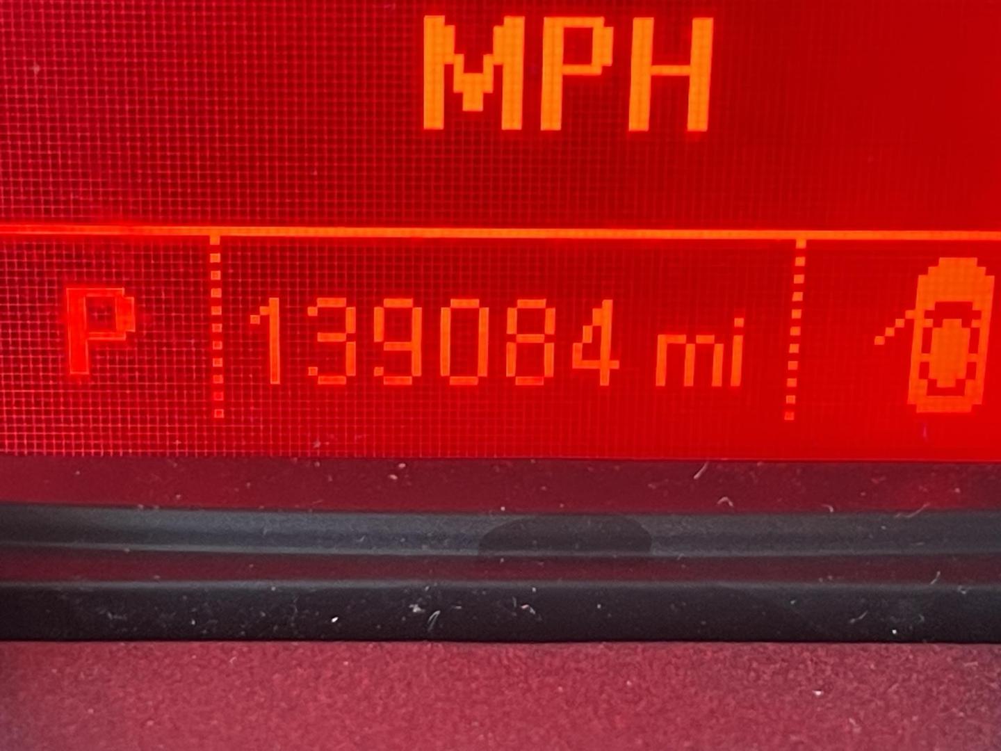 2015 Charcole /Black GMC Terrain SLE2 (2GKFLWE36F6) with an 3.6L V6 DOHC 24V engine, 6-Speed Automatic transmission, located at 813 E Fairview Ave, Meridian , ID, 83642, (208) 336-8230, 43.618851, -116.384010 - A very nice clean small little SUV crossover with AWD. This Terrain runs and drives very well. If you need a good AWD vehcile for less than 10k this is your car. - Photo#9