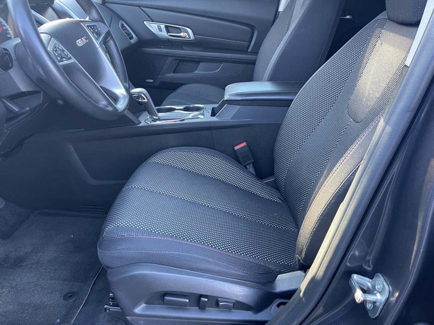 2015 Charcole /Black GMC Terrain SLE2 (2GKFLWE36F6) with an 3.6L V6 DOHC 24V engine, 6-Speed Automatic transmission, located at 813 E Fairview Ave, Meridian , ID, 83642, (208) 336-8230, 43.618851, -116.384010 - A very nice clean small little SUV crossover with AWD. This Terrain runs and drives very well. If you need a good AWD vehcile for less than 10k this is your car. - Photo#7