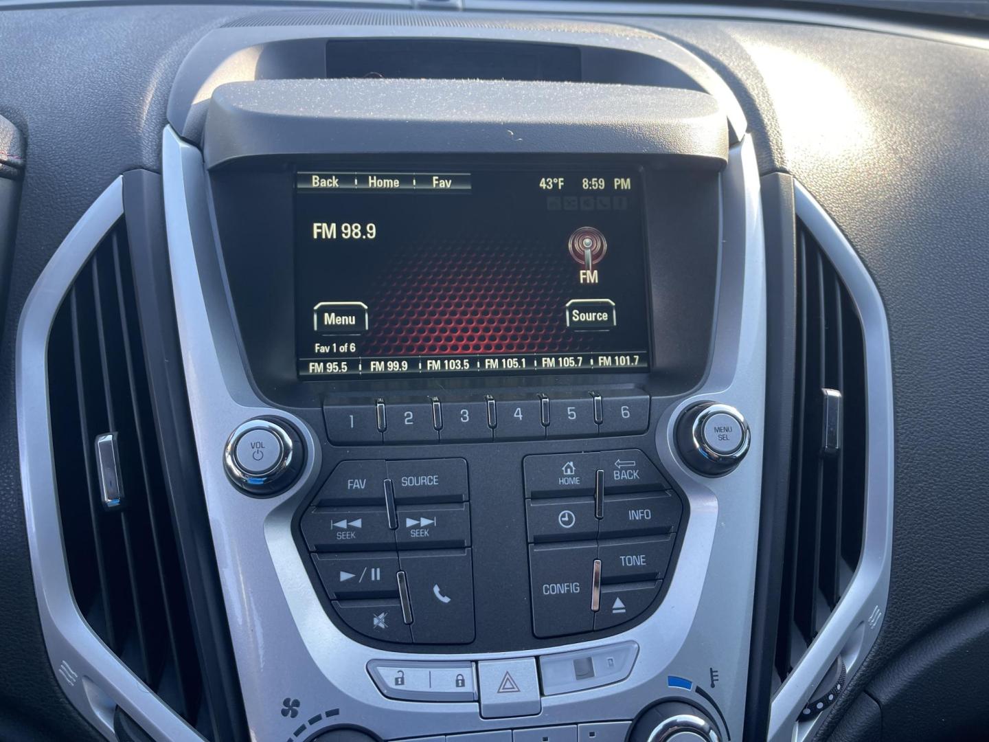 2015 Charcole /Black GMC Terrain SLE2 (2GKFLWE36F6) with an 3.6L V6 DOHC 24V engine, 6-Speed Automatic transmission, located at 813 E Fairview Ave, Meridian , ID, 83642, (208) 336-8230, 43.618851, -116.384010 - A very nice clean small little SUV crossover with AWD. This Terrain runs and drives very well. If you need a good AWD vehcile for less than 10k this is your car. - Photo#10