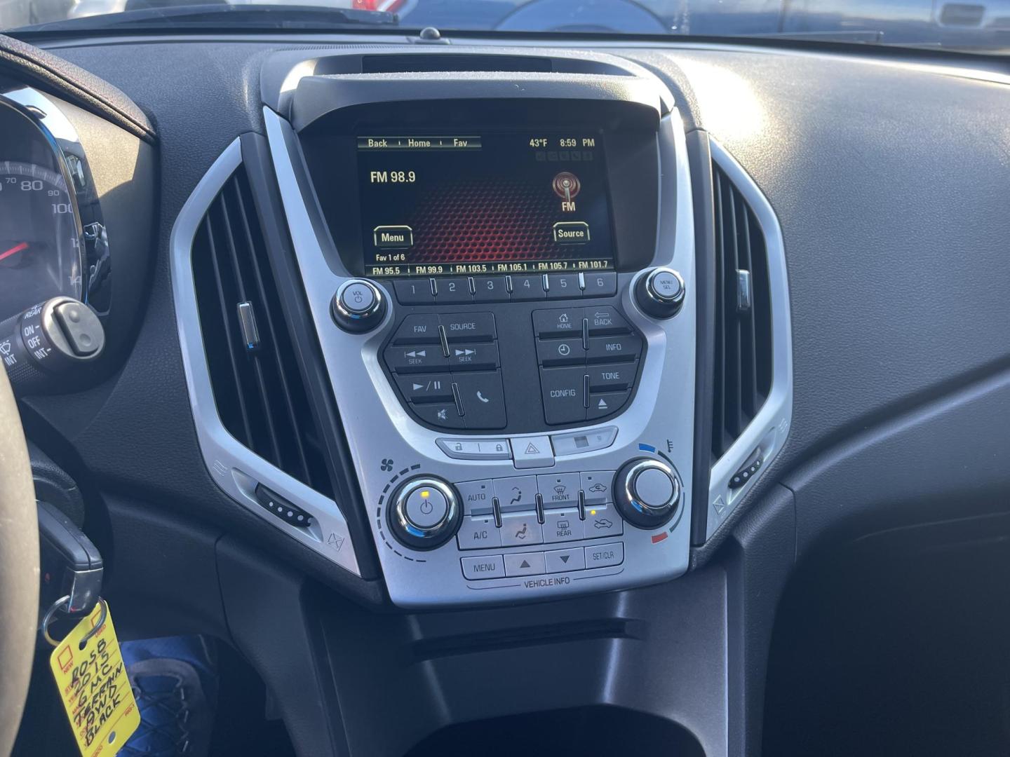 2015 Charcole /Black GMC Terrain SLE2 (2GKFLWE36F6) with an 3.6L V6 DOHC 24V engine, 6-Speed Automatic transmission, located at 813 E Fairview Ave, Meridian , ID, 83642, (208) 336-8230, 43.618851, -116.384010 - A very nice clean small little SUV crossover with AWD. This Terrain runs and drives very well. If you need a good AWD vehcile for less than 10k this is your car. - Photo#11