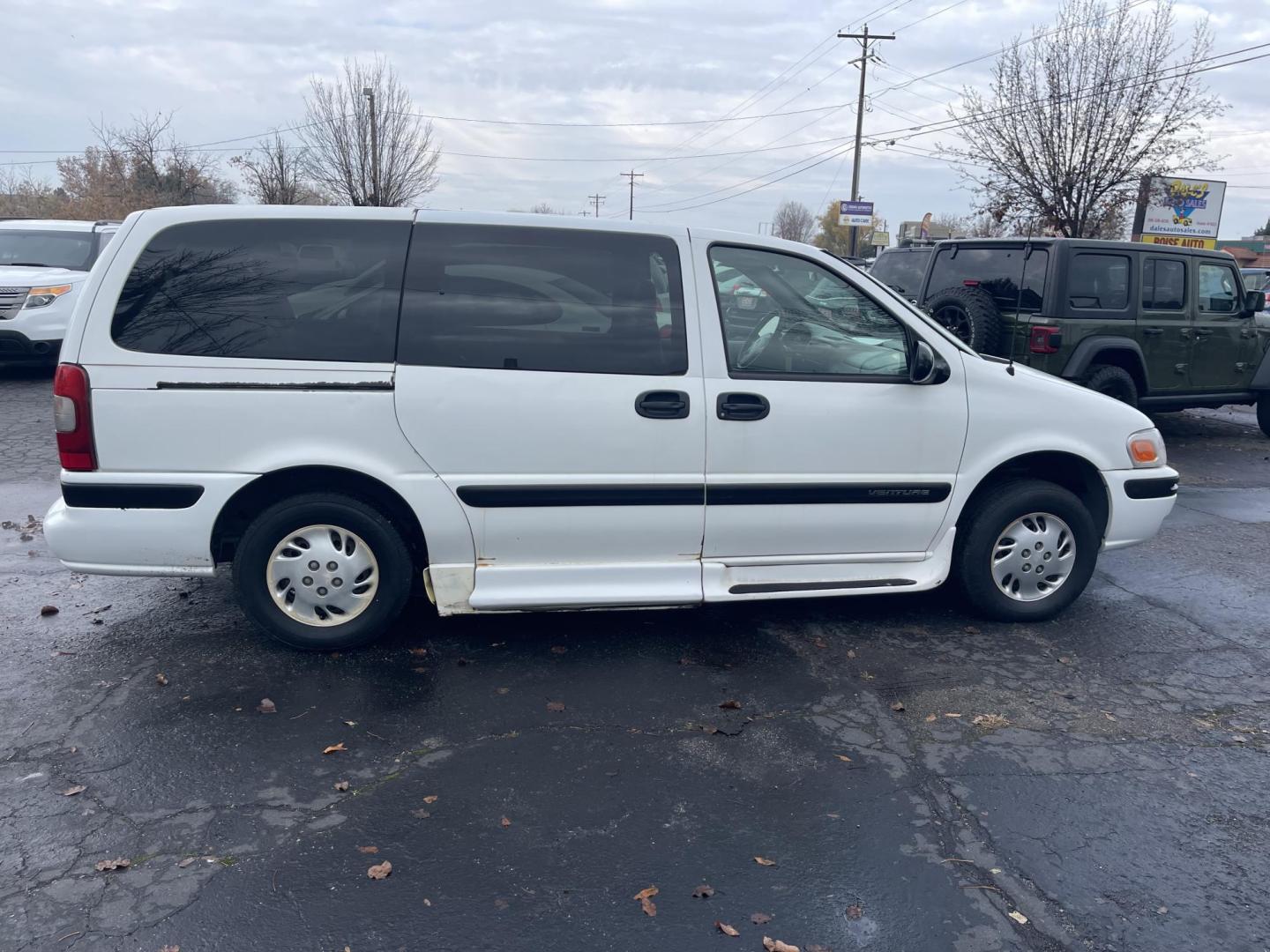 2002 White /Grey Chevrolet Venture Extended Wheelbase LS Wheel Chair Van (1GNDX03E82D) with an 3.4L V6 OHV 12V engine, 4-Speed Automatic Overdrive transmission, located at 813 E Fairview Ave, Meridian , ID, 83642, (208) 336-8230, 43.618851, -116.384010 - This van is a handicap wheelchair van. It has an Eldorado conversion. The van runs and drives good is clean and ready to go. If you are in need of an inexpensive wheelchair van this is a great option. - Photo#9
