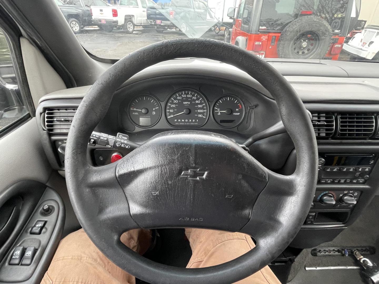 2002 White /Grey Chevrolet Venture Extended Wheelbase LS Wheel Chair Van (1GNDX03E82D) with an 3.4L V6 OHV 12V engine, 4-Speed Automatic Overdrive transmission, located at 813 E Fairview Ave, Meridian , ID, 83642, (208) 336-8230, 43.618851, -116.384010 - This van is a handicap wheelchair van. It has an Eldorado conversion. The van runs and drives good is clean and ready to go. If you are in need of an inexpensive wheelchair van this is a great option. - Photo#16