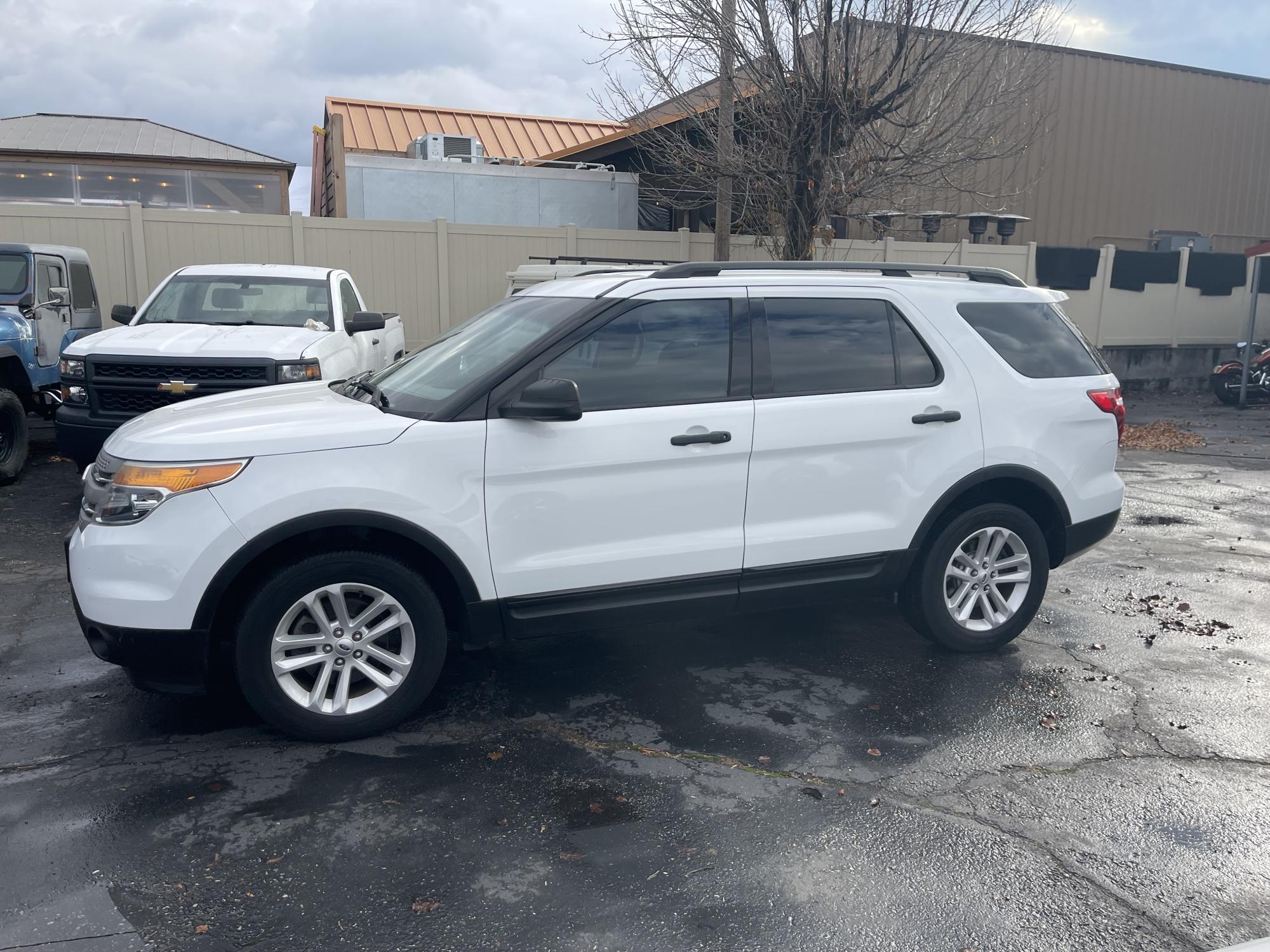 photo of 2015 Ford Explorer Base 4WD