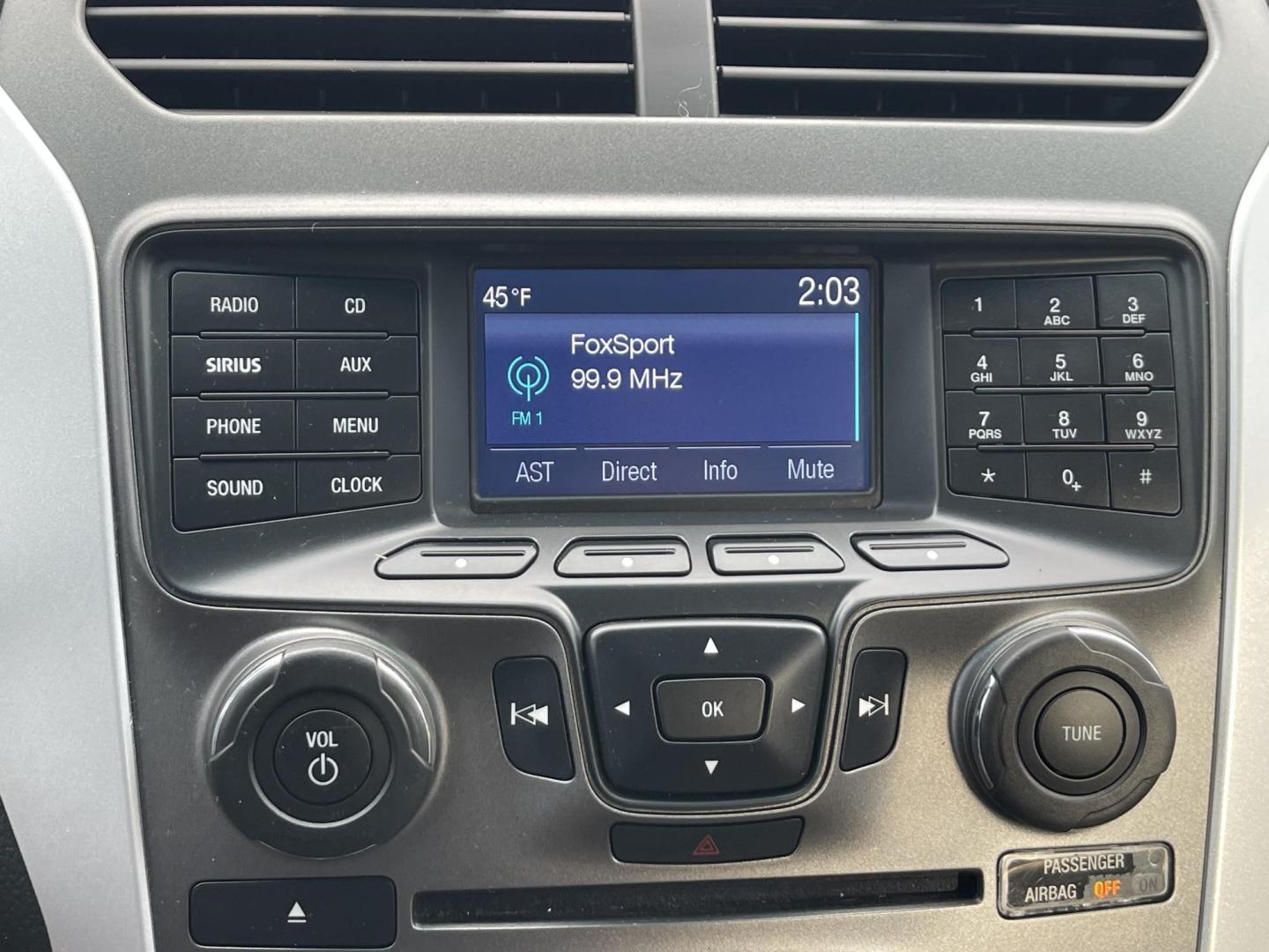 2015 White /Grey Ford Explorer Base 4WD (1FM5K8B87FG) with an 3.5L V6 DOHC 24V engine, 6-Speed Automatic transmission, located at 813 E Fairview Ave, Meridian , ID, 83642, (208) 336-8230, 43.618851, -116.384010 - What a spectacular option for a cheap newer modern SUV. This vehcile has excellent tires is clean and ready for whatever Idaho has to send your way. A fabulous vehicle for this area. You will love it. - Photo#12