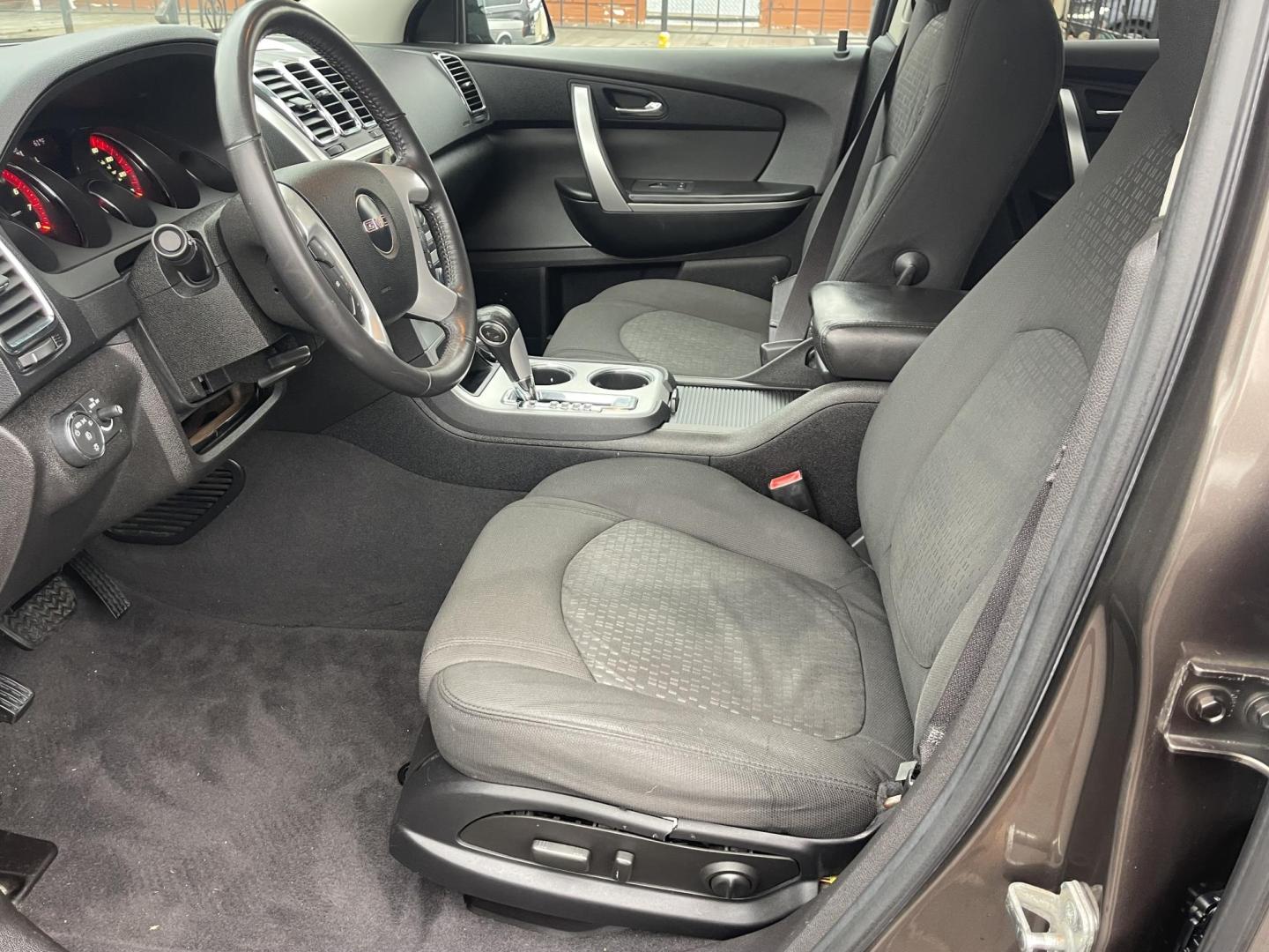 2011 Brown /Black GMC Acadia SLE-2 AWD (1GKKVPED4BJ) with an 3.6L V6 DOHC 24V engine, 6-Speed Automatic transmission, located at 813 E Fairview Ave, Meridian , ID, 83642, (208) 336-8230, 43.618851, -116.384010 - 2011 GMC Acadia AWD runs and drives very well. New tires, freshley serviced. Very cheap AWD. - Photo#6