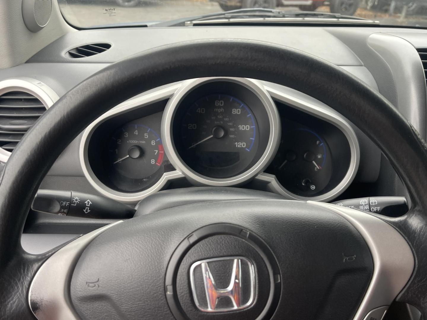 2007 Blue /Black Honda Element EX AWD (5J6YH27707L) with an 2.4L L4 DOHC 16V engine, 5-Speed Manual Overdrive transmission, located at 813 E Fairview Ave, Meridian , ID, 83642, (208) 336-8230, 43.618851, -116.384010 - 2007 Honda Element EX AWD with a 5spd manual. If you are looking for an Element this is a great choice. Very unique car with AWD and a manual transmision. Come see this vehicle and take it for a drive. - Photo#10