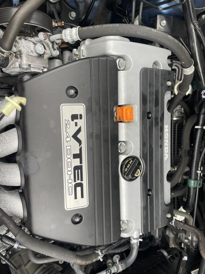 2007 Blue /Black Honda Element EX AWD (5J6YH27707L) with an 2.4L L4 DOHC 16V engine, 5-Speed Manual Overdrive transmission, located at 813 E Fairview Ave, Meridian , ID, 83642, (208) 336-8230, 43.618851, -116.384010 - 2007 Honda Element EX AWD with a 5spd manual. If you are looking for an Element this is a great choice. Very unique car with AWD and a manual transmision. Come see this vehicle and take it for a drive. - Photo#16