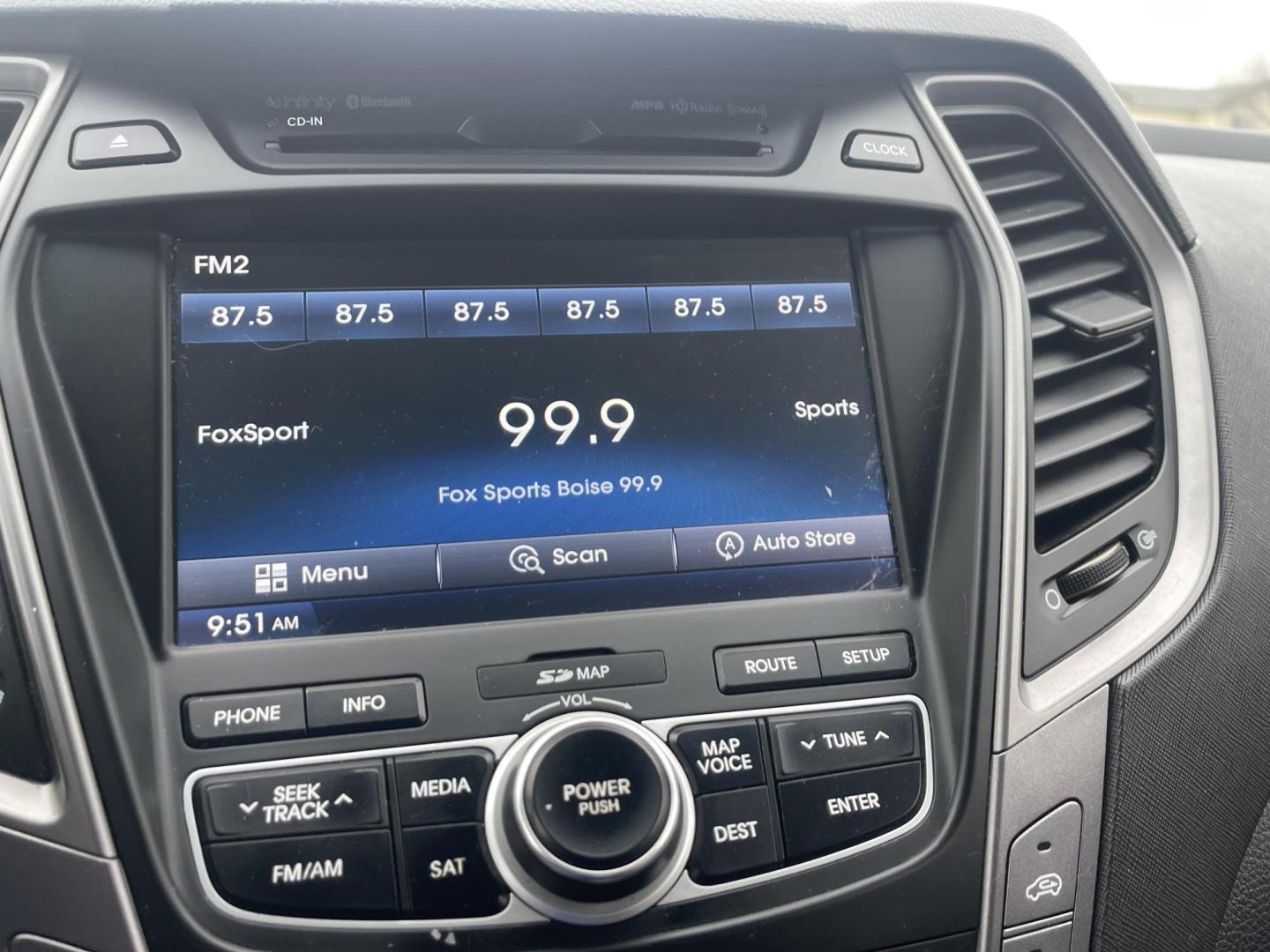 2013 Silver /Black Hyundai Santa Fe Sport 2.0 AWD (5XYZWDLA6DG) with an 2.0L L4 DOHC 16V engine, 6-Speed Automatic transmission, located at 813 E Fairview Ave, Meridian , ID, 83642, (208) 336-8230, 43.618851, -116.384010 - 2013 Hyundai Sante Fe Sport AWD. If you need a really good AWD vehicle for super cheap this is an excellent option. Take a look. This SUV has leather, Sunroof, NAV, and heated seats. A fantastic value. Come take a test drive. - Photo#10