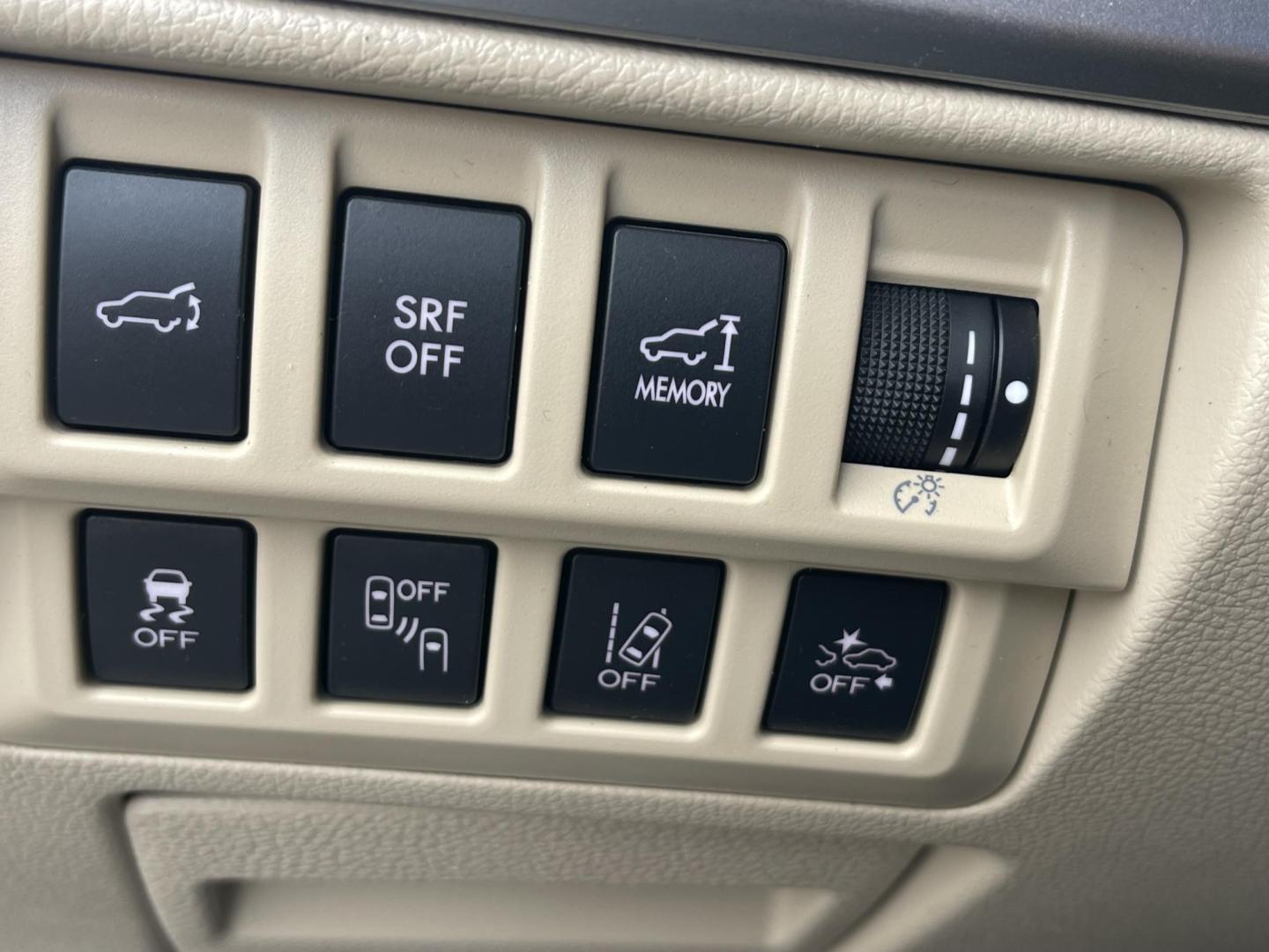 2016 Black /Tan Subaru Outback 2.5i Limited (4S4BSBNC0G3) with an 2.5L H4 DOHC 16V engine, CVT transmission, located at 813 E Fairview Ave, Meridian , ID, 83642, (208) 336-8230, 43.618851, -116.384010 - What a nice car, and opportunity, a super low mileage, highly optioned Outback. This Outback Limited has lane departure, eyesight, adaptive cruise, sunroof, cold weather package, NAV, blind spot detection, and Leather. Come check out a very nice car. If you wnat a low mileage good vehicle this is - Photo#19