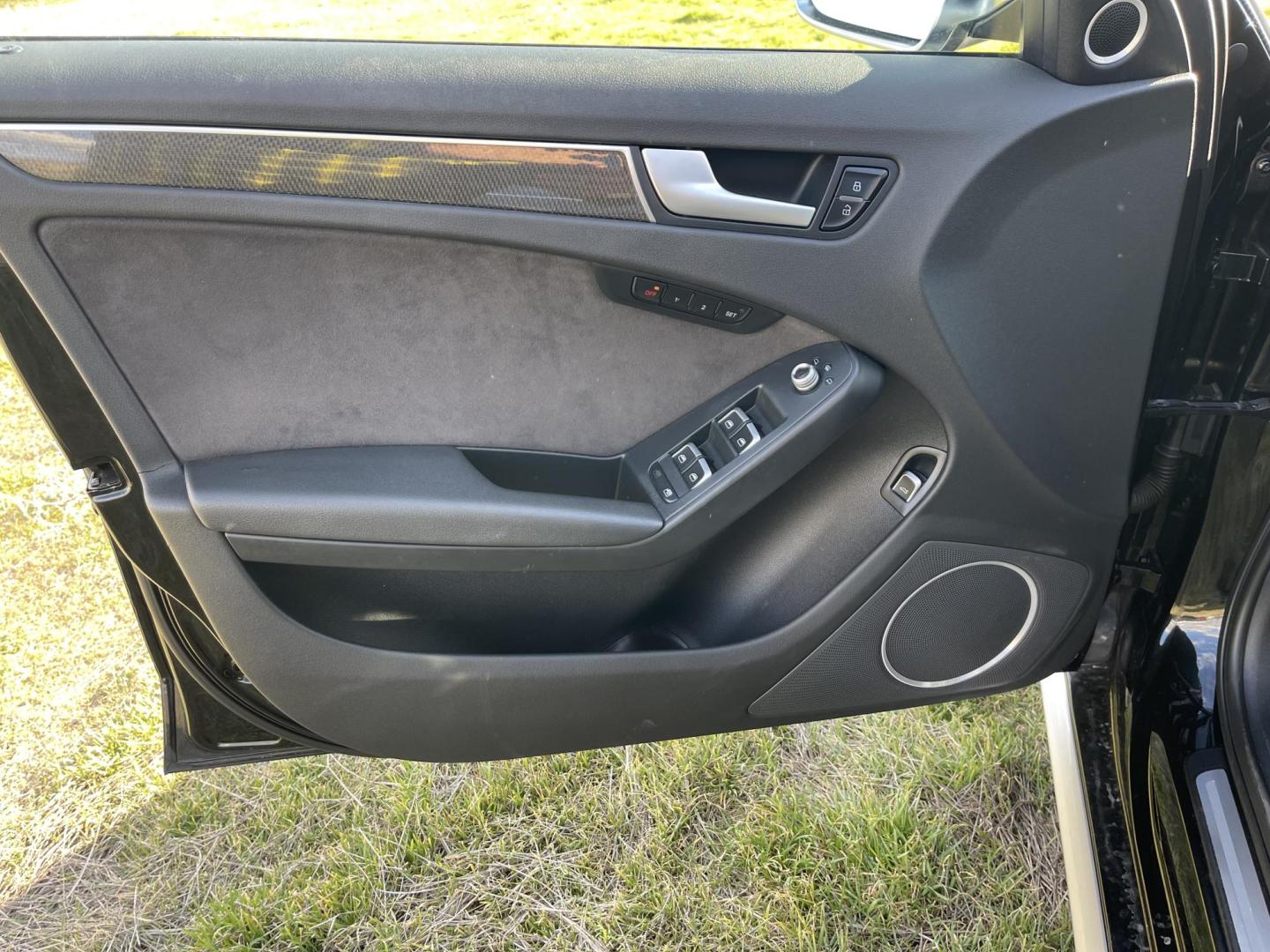 2015 Black /Black Audi S4 Premium Plus quattro 7A (WAUBGAFL2FA) with an 3.0L V6 DOHC 24V engine, 7-Speed Automatic transmission, located at 813 E Fairview Ave, Meridian , ID, 83642, (208) 336-8230, 43.618851, -116.384010 - If you like European cars this is a super cool fun car to drive. Supercharged AWD in luxury and style. Runs and drives excellent. Come take a test drive and see for yourself. - Photo#5