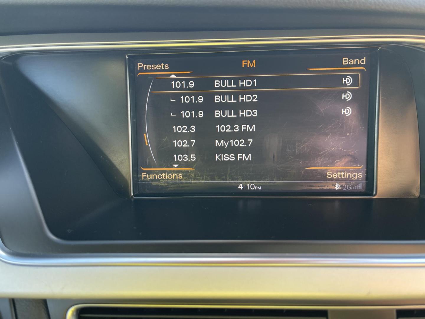 2015 Black /Black Audi S4 Premium Plus quattro 7A (WAUBGAFL2FA) with an 3.0L V6 DOHC 24V engine, 7-Speed Automatic transmission, located at 813 E Fairview Ave, Meridian , ID, 83642, (208) 336-8230, 43.618851, -116.384010 - If you like European cars this is a super cool fun car to drive. Supercharged AWD in luxury and style. Runs and drives excellent. Come take a test drive and see for yourself. - Photo#14