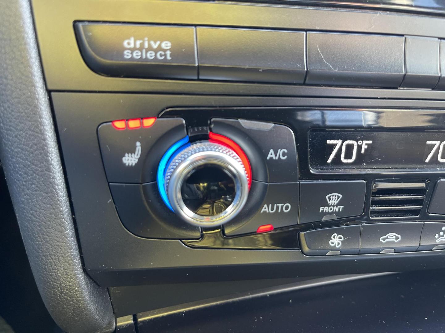 2015 Black /Black Audi S4 Premium Plus quattro 7A (WAUBGAFL2FA) with an 3.0L V6 DOHC 24V engine, 7-Speed Automatic transmission, located at 813 E Fairview Ave, Meridian , ID, 83642, (208) 336-8230, 43.618851, -116.384010 - If you like European cars this is a super cool fun car to drive. Supercharged AWD in luxury and style. Runs and drives excellent. Come take a test drive and see for yourself. - Photo#21