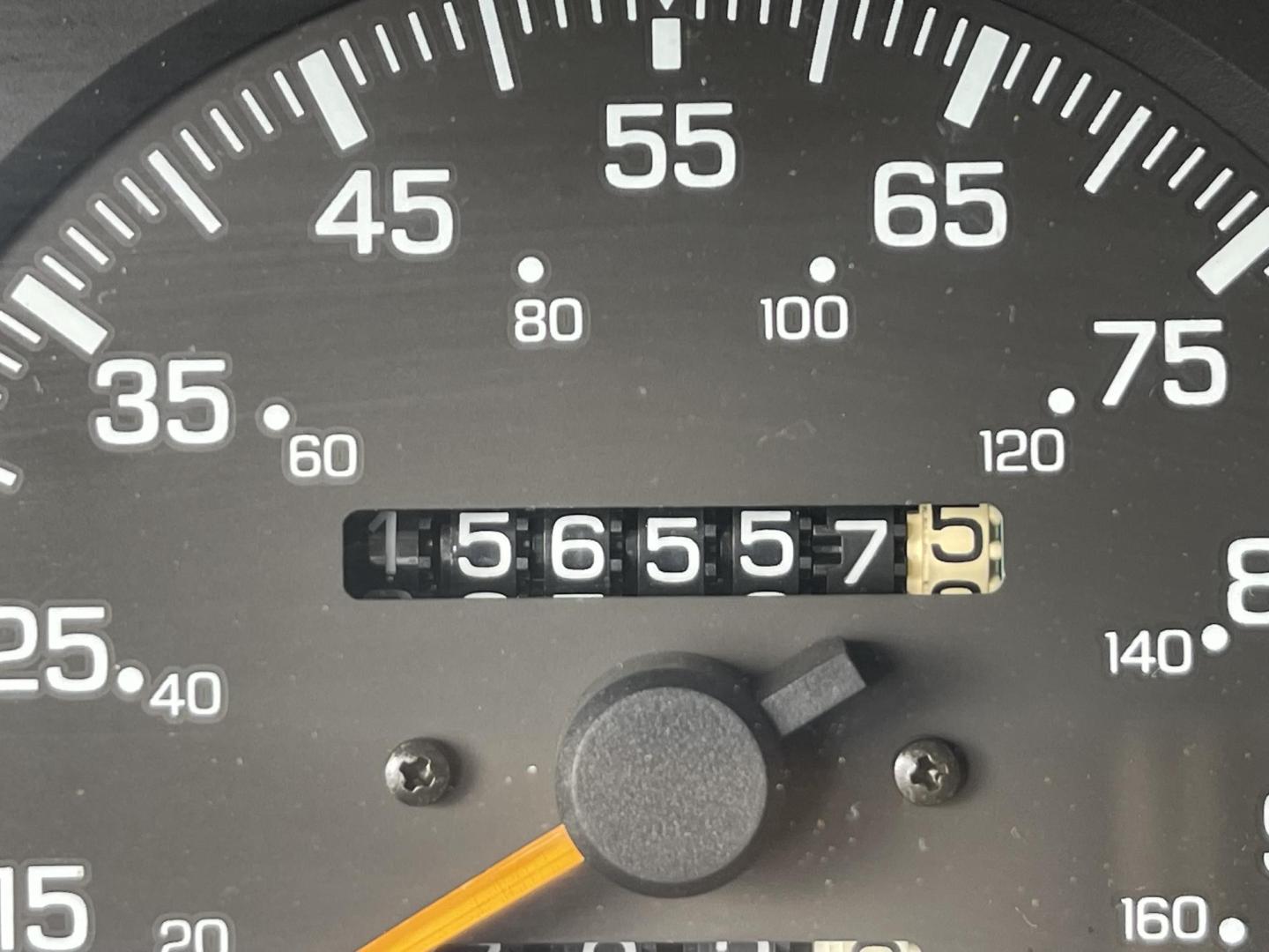 1989 White /Brown Nissan Sentra XE (JN1GB22S0KU) with an 1.6L L4 SOHC 12V engine, 5-Speed Manual Overdrive transmission, located at 813 E Fairview Ave, Meridian , ID, 83642, (208) 336-8230, 43.618851, -116.384010 - A one owner, super clean, always stored indoors, no cracks in the dash even, towels were on the seats when I got it, very very very nice unique older but spectacular vehicle. It has a 5spd with A/C that works perfectly, brand new Michellin tires. If you need a great little car for cheap this is yo - Photo#8