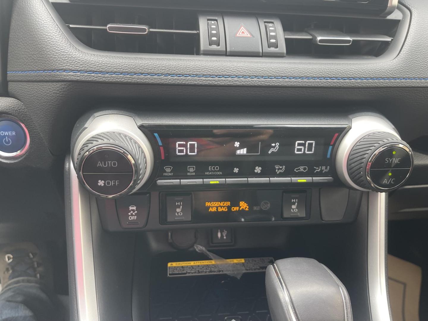 2019 Grey /Grey Toyota RAV4 Hybrid XSE (JTMEWRFV0KJ) with an 2.5L L4 DOHC 16V HYBRID engine, CVT transmission, located at 813 E Fairview Ave, Meridian , ID, 83642, (208) 336-8230, 43.618851, -116.384010 - 2019 Toyota RAV4 Hybrid XSE. OMG hard to find!!! Super clean one owner, leather, sunroof, AWD, NAV, Dynamic Cruise control, lane departure, Moon roof, heated seats, all the really really nice stuff to have in a vehicle. Come get some fantastic MPG. - Photo#10