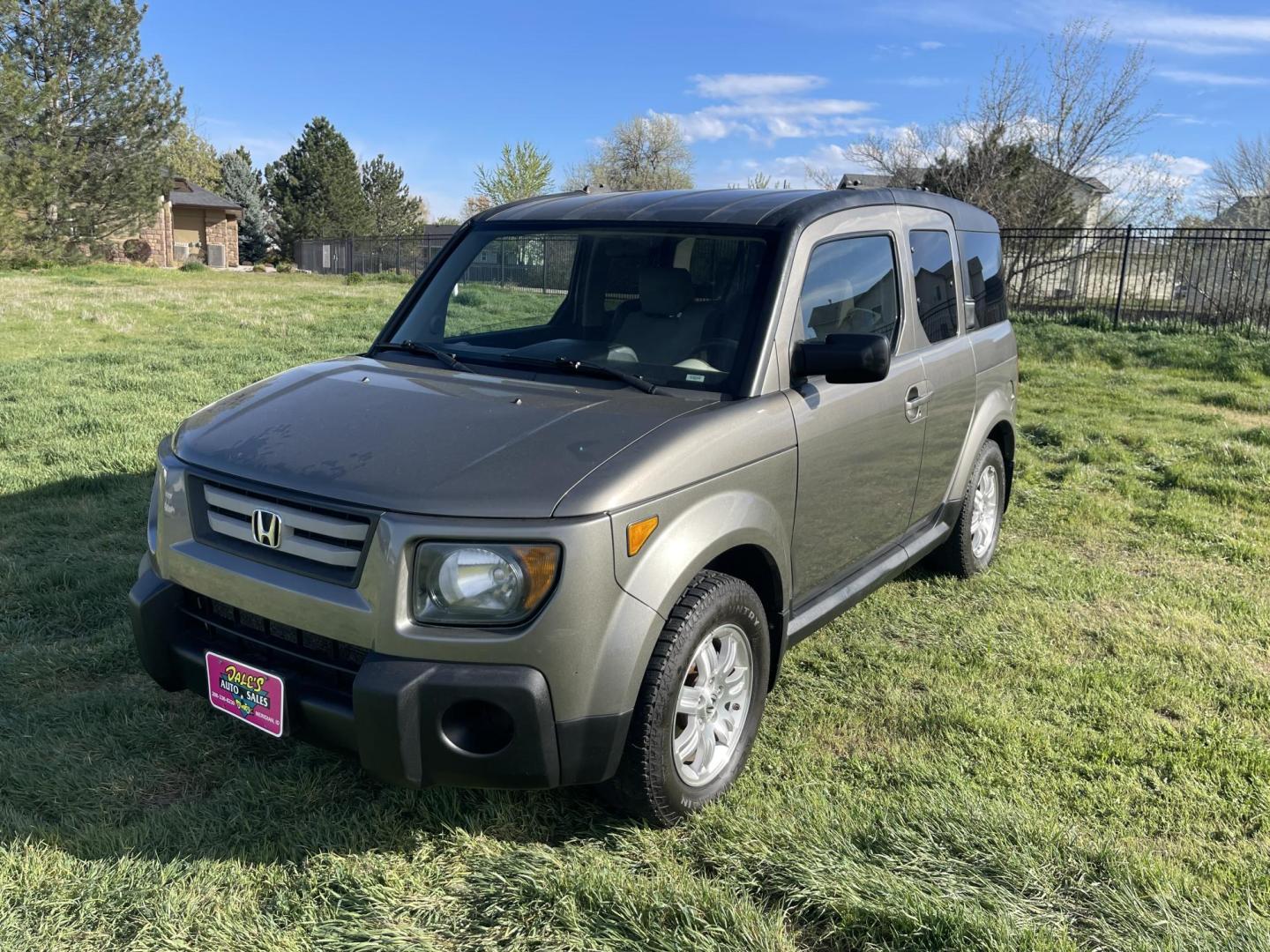 2007 Honda Element EX 4WD AT (5J6YH28757L) with an 2.4L L4 DOHC 16V engine, 5-Speed Automatic Overdrive transmission, located at 813 E Fairview Ave, Meridian , ID, 83642, (208) 336-8230, 43.618851, -116.384010 - Photo#1