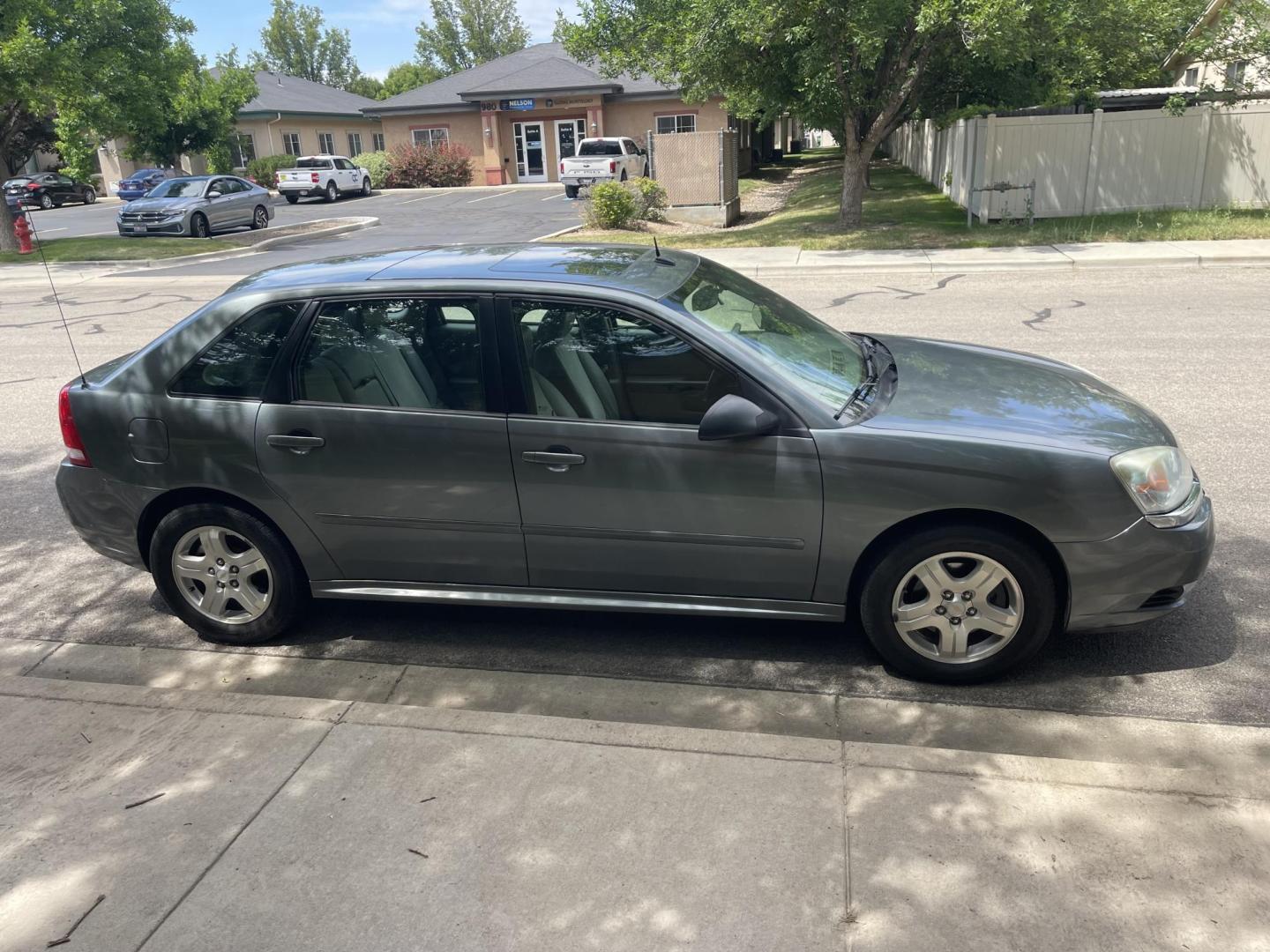 2004 Grey / Grey Chevrolet Malibu MAXX LT (1G1ZU64804F) with an 3.5L V6 OHV 12V engine, 4-Speed Automatic Overdrive transmission, located at 813 E Fairview Ave, Meridian , ID, 83642, (208) 336-8230, 43.618851, -116.384010 - 2004 Chevrolet Malibu Maxx. V6 leather, heated seats, and sunroof. Very nice car. If you need a cheap good car this is a great choice. One owner in Boise.- Photo#3