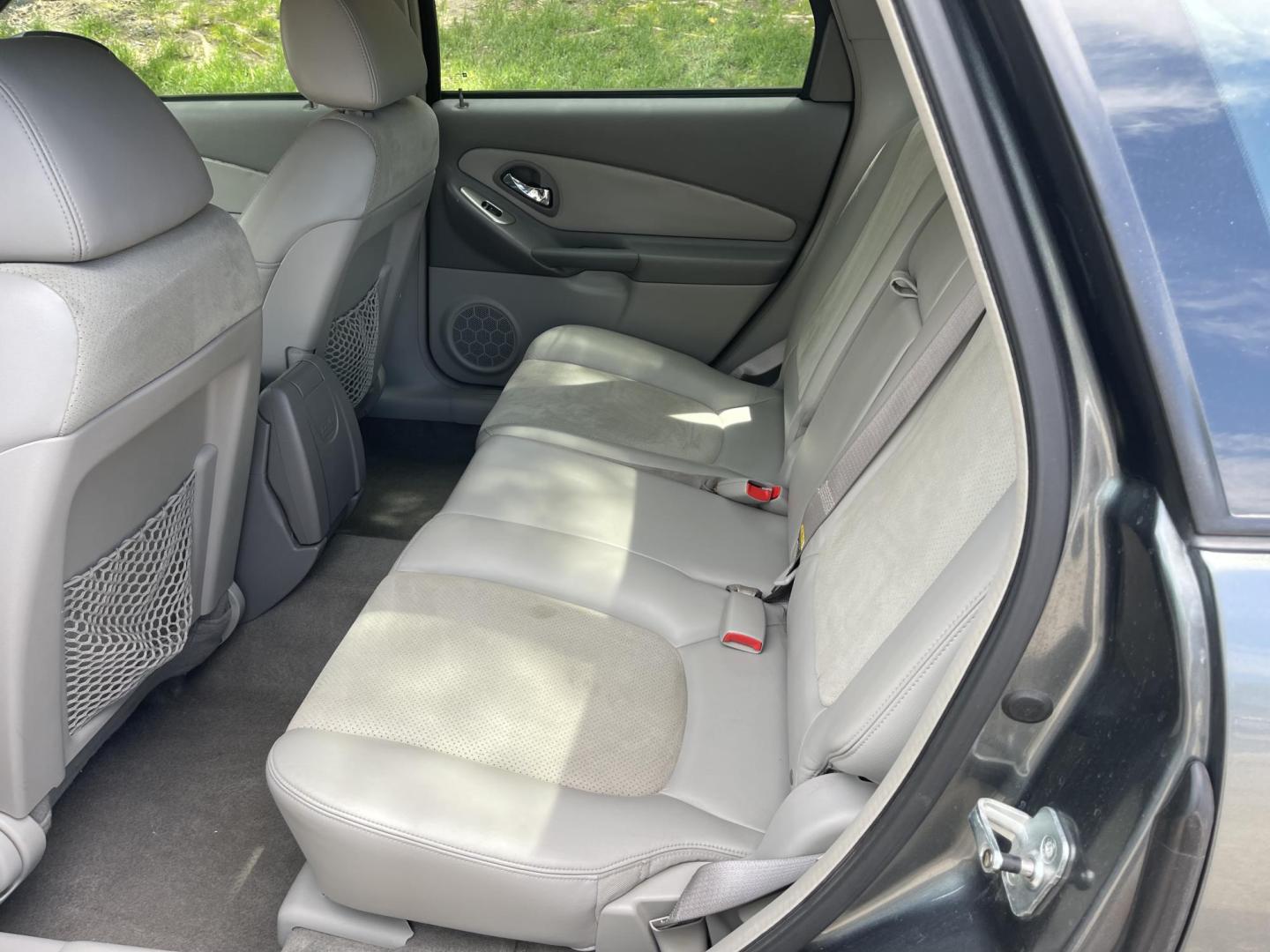 2004 Grey / Grey Chevrolet Malibu MAXX LT (1G1ZU64804F) with an 3.5L V6 OHV 12V engine, 4-Speed Automatic Overdrive transmission, located at 813 E Fairview Ave, Meridian , ID, 83642, (208) 336-8230, 43.618851, -116.384010 - 2004 Chevrolet Malibu Maxx. V6 leather, heated seats, and sunroof. Very nice car. If you need a cheap good car this is a great choice. One owner in Boise.- Photo#7