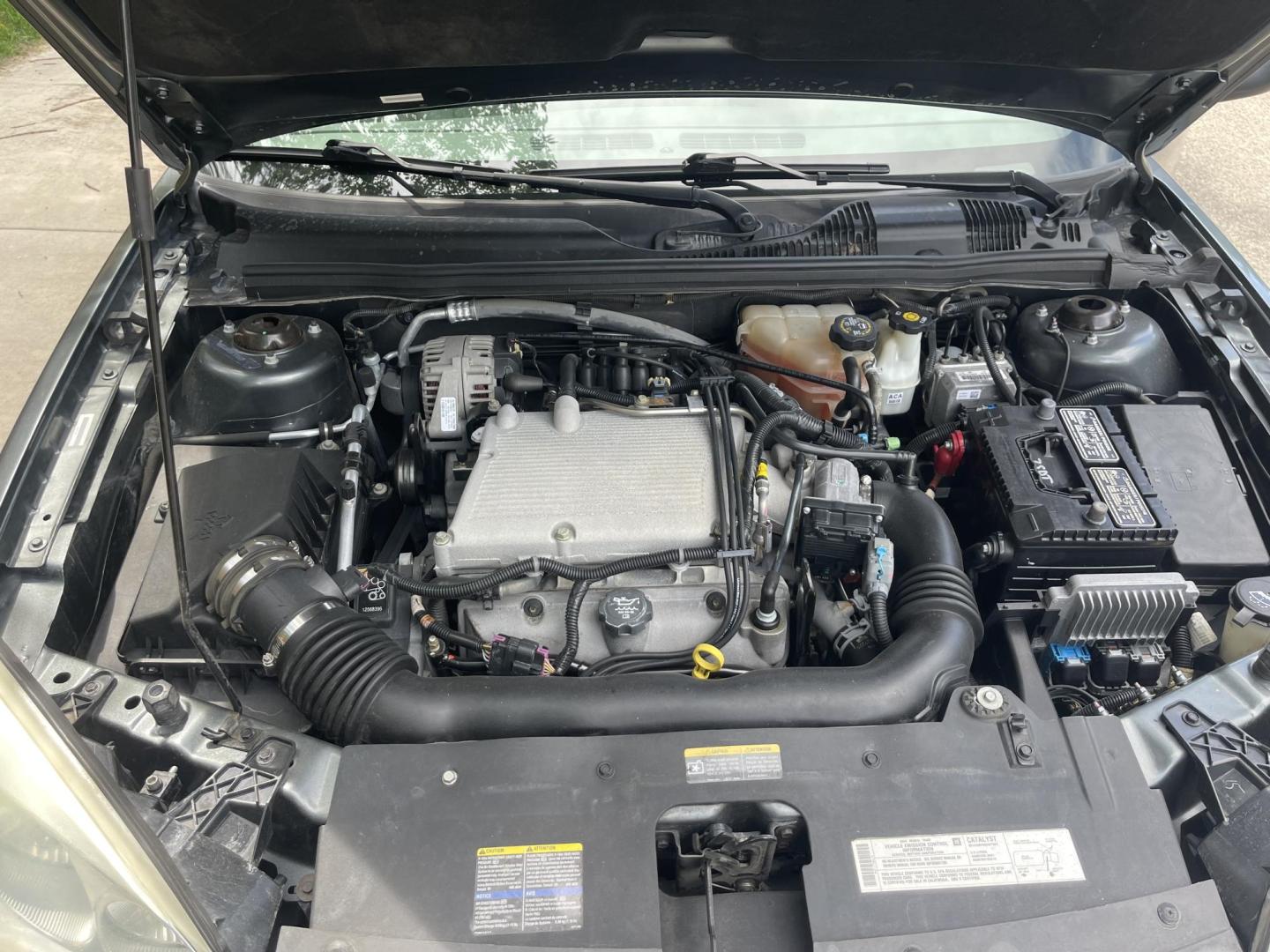 2004 Grey / Grey Chevrolet Malibu MAXX LT (1G1ZU64804F) with an 3.5L V6 OHV 12V engine, 4-Speed Automatic Overdrive transmission, located at 813 E Fairview Ave, Meridian , ID, 83642, (208) 336-8230, 43.618851, -116.384010 - 2004 Chevrolet Malibu Maxx. V6 leather, heated seats, and sunroof. Very nice car. If you need a cheap good car this is a great choice. One owner in Boise.- Photo#15