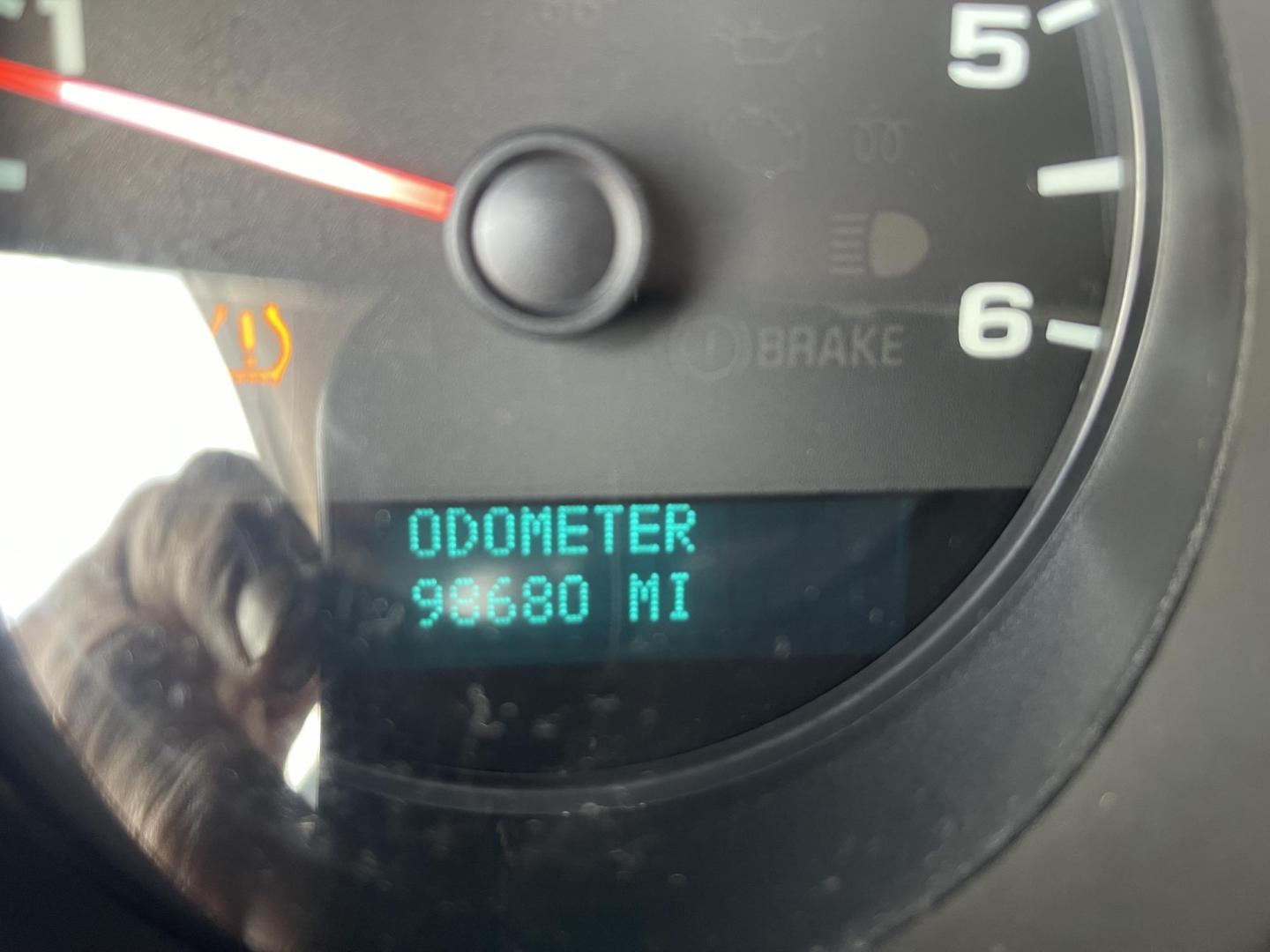 2012 White /Black Chevrolet Silverado 1500 Work Truck 2WD (1GCNCPEX4CZ) with an 4.3L V6 OHV 12V engine, 4-Speed Automatic transmission, located at 813 E Fairview Ave, Meridian , ID, 83642, (208) 336-8230, 43.618851, -116.384010 - 2012 Regular cab short box 2wd. If you like this style of pickup I have a bunch of them. Super fun to have. Very hard to find.- Photo#9