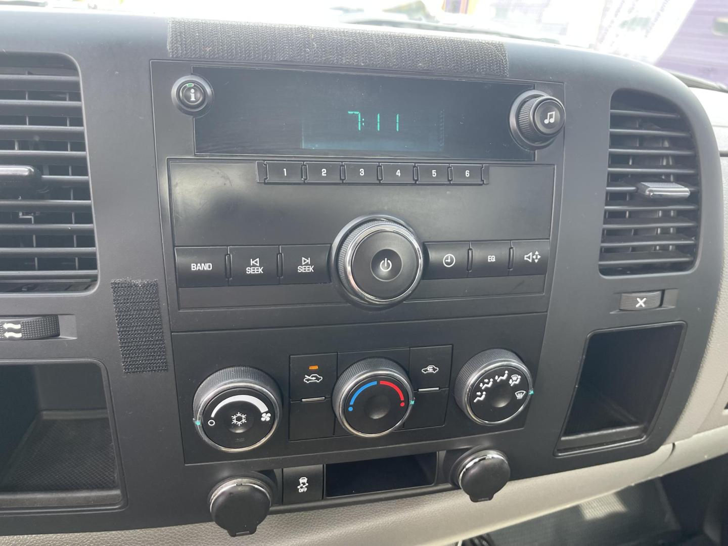 2012 White /Black Chevrolet Silverado 1500 Work Truck 2WD (1GCNCPEX4CZ) with an 4.3L V6 OHV 12V engine, 4-Speed Automatic transmission, located at 813 E Fairview Ave, Meridian , ID, 83642, (208) 336-8230, 43.618851, -116.384010 - 2012 Regular cab short box 2wd. If you like this style of pickup I have a bunch of them. Super fun to have. Very hard to find.- Photo#11