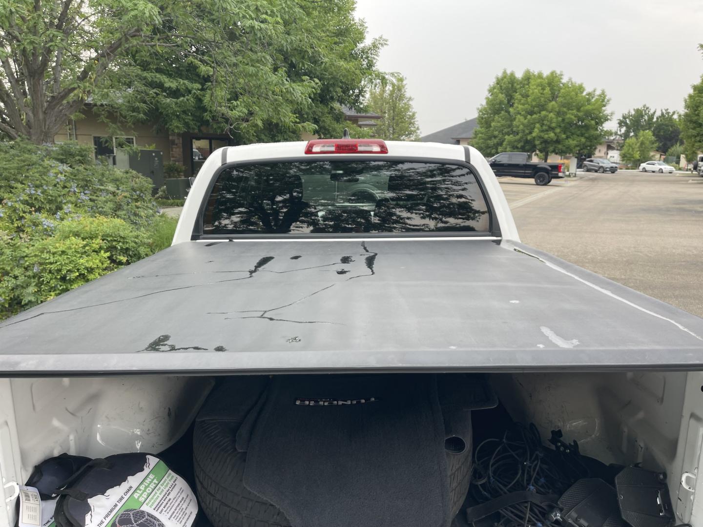 2020 White /Black Toyota Tundra SR5 5.7L V8 CrewMax 4WD (5TFDY5F17LX) with an 5.7L V8 DOHC 32V engine, 6A transmission, located at 813 E Fairview Ave, Meridian , ID, 83642, (208) 336-8230, 43.618851, -116.384010 - 2020 Toyota Tundra Crew Max SR5 TRD with only 54k miles. Come get the best Tundra on the market, very clean, ready to go. If you want a Toyota this is the one to have.- Photo#5