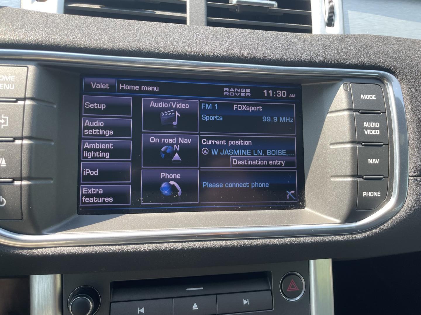 2013 Black /Black Land Rover Range Rover Evoque Pure Plus 5-Door (SALVP2BG8DH) with an 2.0L L4 DOHC 24V TURBO engine, 6-Speed Automatic transmission, located at 813 E Fairview Ave, Meridian , ID, 83642, (208) 336-8230, 43.618851, -116.384010 - 2013 Land Rover Range Rover Evoque with 80k miles. If you like luxury SUV's this is a great choice. Black on Black with the huge sunroof. Has all the amenities you would expect for a Rover. Come in and take a look a super cheap luxury SUV with great miles.- Photo#10