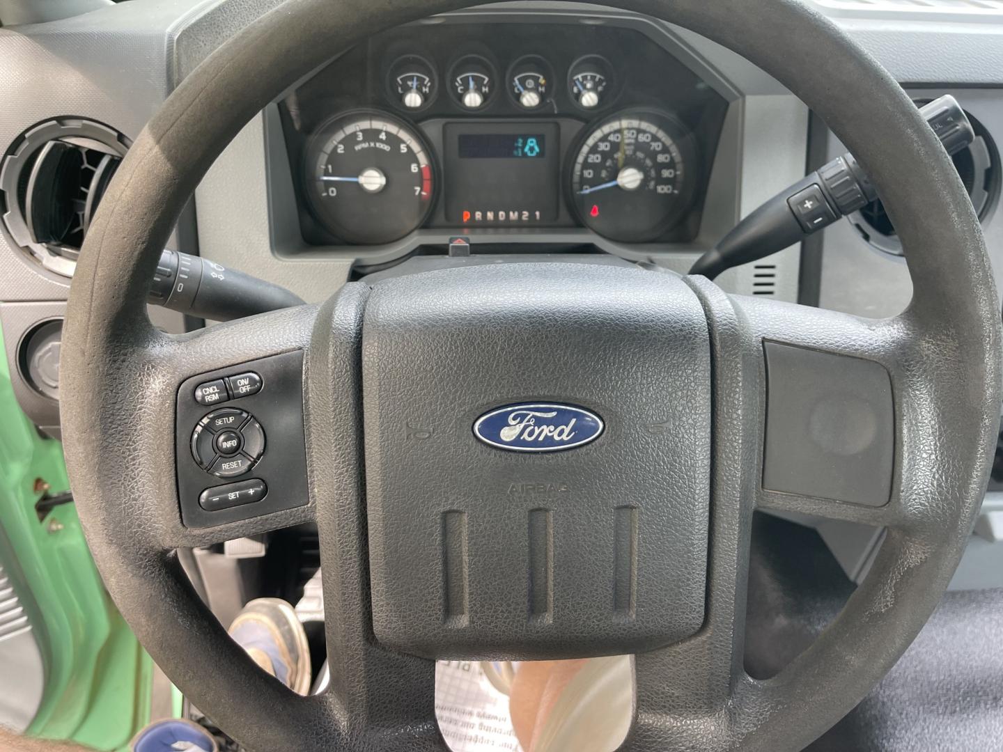 2011 Forest Service Green /Grey Ford F-350 SD XL 4WD (1FDRF3F68BE) with an 6.2L V8 OHV 16V engine, 6A transmission, located at 813 E Fairview Ave, Meridian , ID, 83642, (208) 336-8230, 43.618851, -116.384010 - 2011 Regular Cab Ford F350 with a 9' service box, 4x4, A/C. Super cool one ton truck. If you need a good work truck for cheap this is a fantastic option.- Photo#10