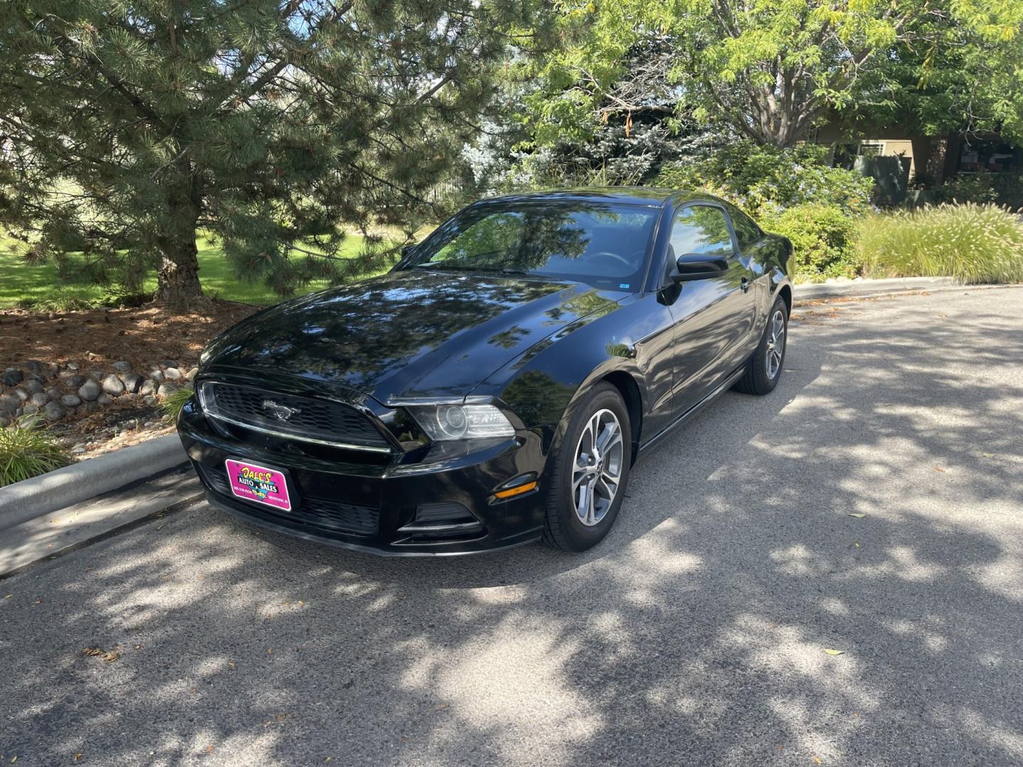 2014 Black /Black Ford Mustang V6 Coupe (1ZVBP8AM0E5) with an 3.7L V6 DOHC 24V engine, AT transmission, located at 813 E Fairview Ave, Meridian , ID, 83642, (208) 336-8230, 43.618851, -116.384010 - 2014 Ford Mustang Premium, V6, Leather, if you want a super nice good sports car for not a lot of money come take a look.- Photo#1