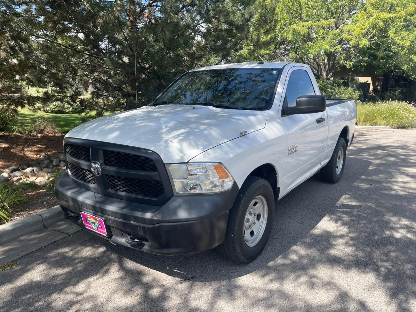 2017 White / Grey RAM 1500 Tradesman Regular Cab SWB 4WD (1C6RR7KGXHS) with an 3.6L V6 DOHC 24V FFV engine, 8A transmission, located at 813 E Fairview Ave, Meridian , ID, 83642, (208) 336-8230, 43.618851, -116.384010 - 2017 Ram 1500 Regular Cab Short Box 4x4, one owner, runs and drives very well, if you need a regular cab pickup this is a fantasic choice.- Photo#1