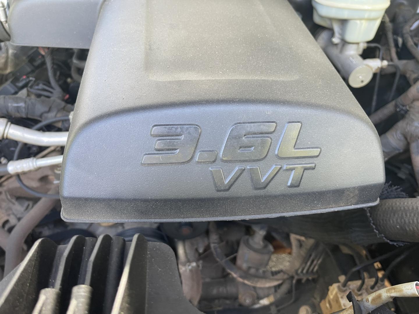 2017 White / Grey RAM 1500 Tradesman Regular Cab SWB 4WD (1C6RR7KGXHS) with an 3.6L V6 DOHC 24V FFV engine, 8A transmission, located at 813 E Fairview Ave, Meridian , ID, 83642, (208) 336-8230, 43.618851, -116.384010 - 2017 Ram 1500 Regular Cab Short Box 4x4, one owner, runs and drives very well, if you need a regular cab pickup this is a fantasic choice.- Photo#12